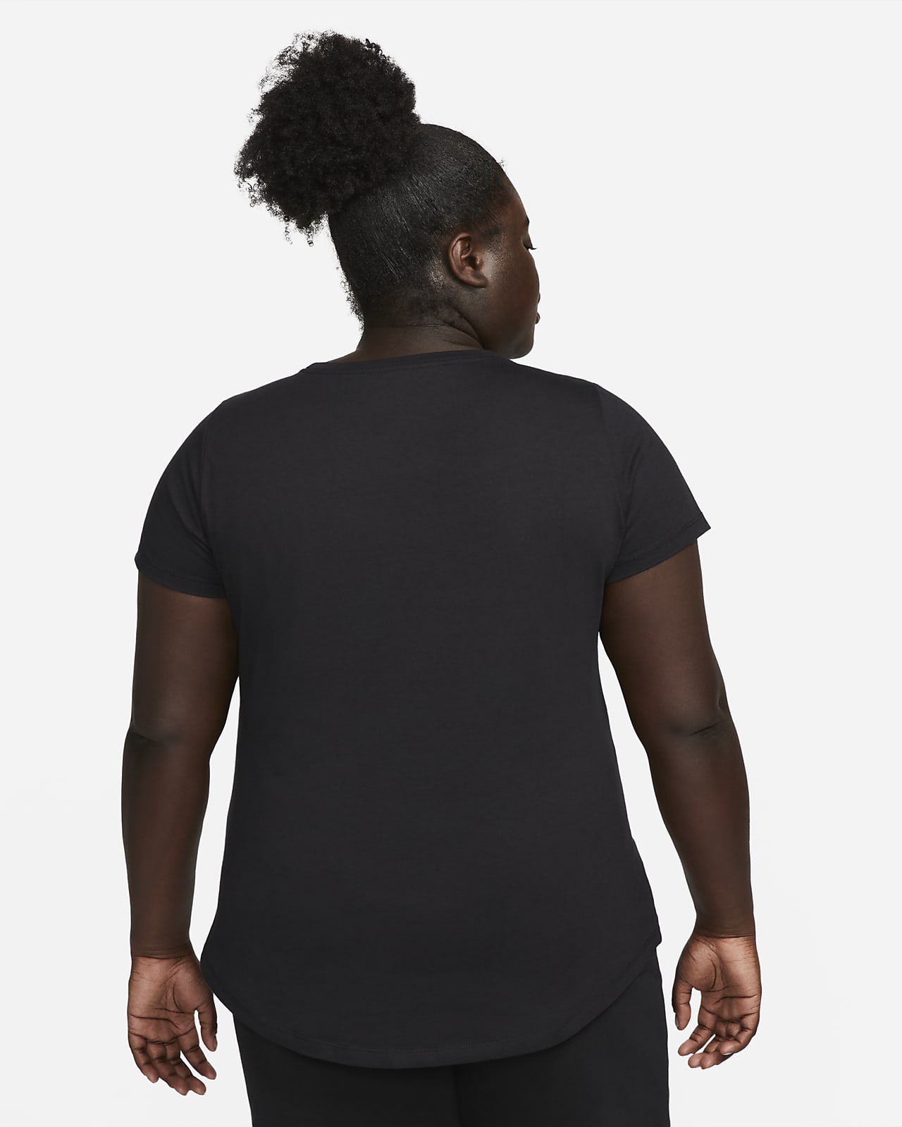 Nike Sportswear Swoosh Women's Graphic T-Shirt (Plus Size). Nike PH