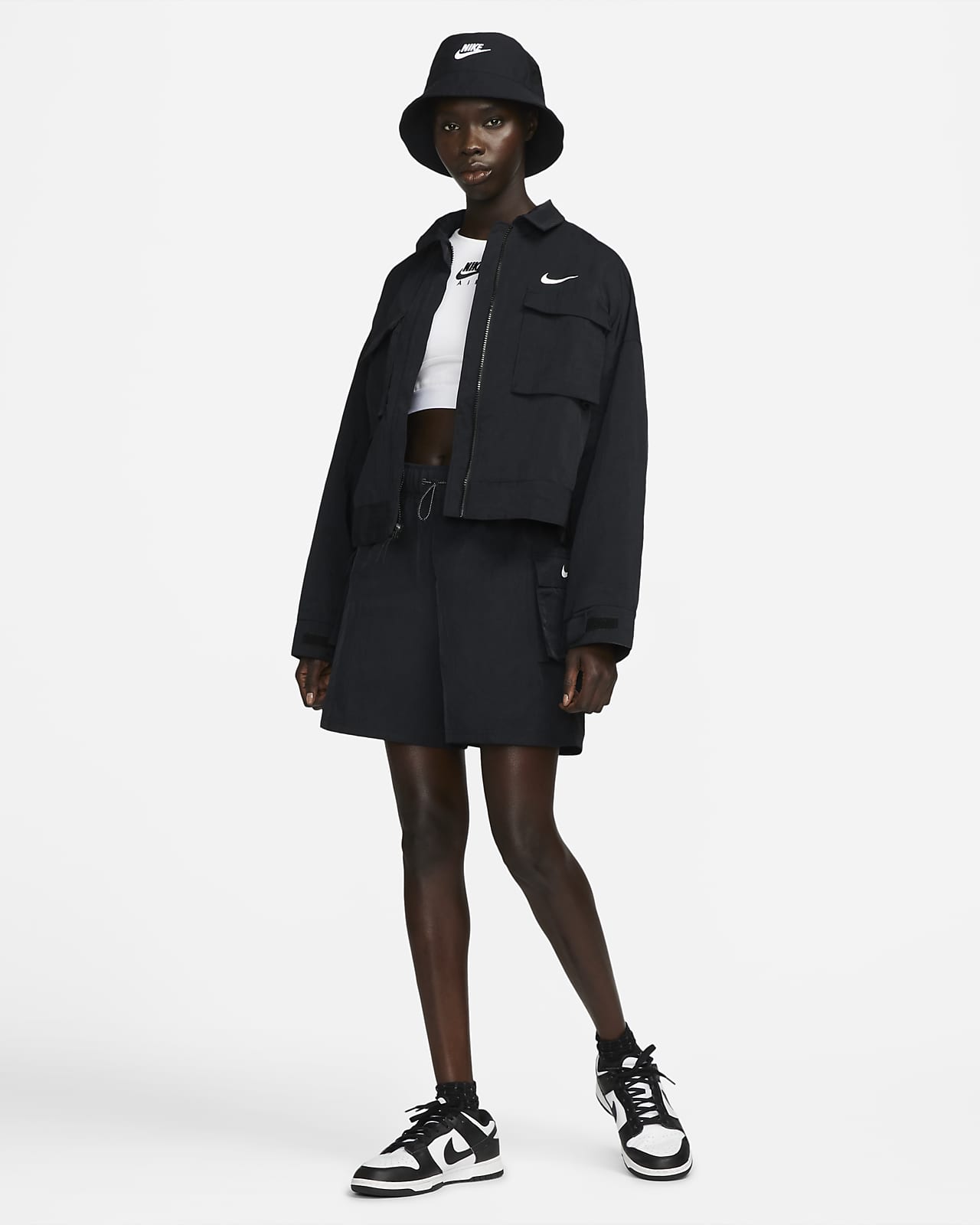 Woven High-Rise Shorts. Nike LU