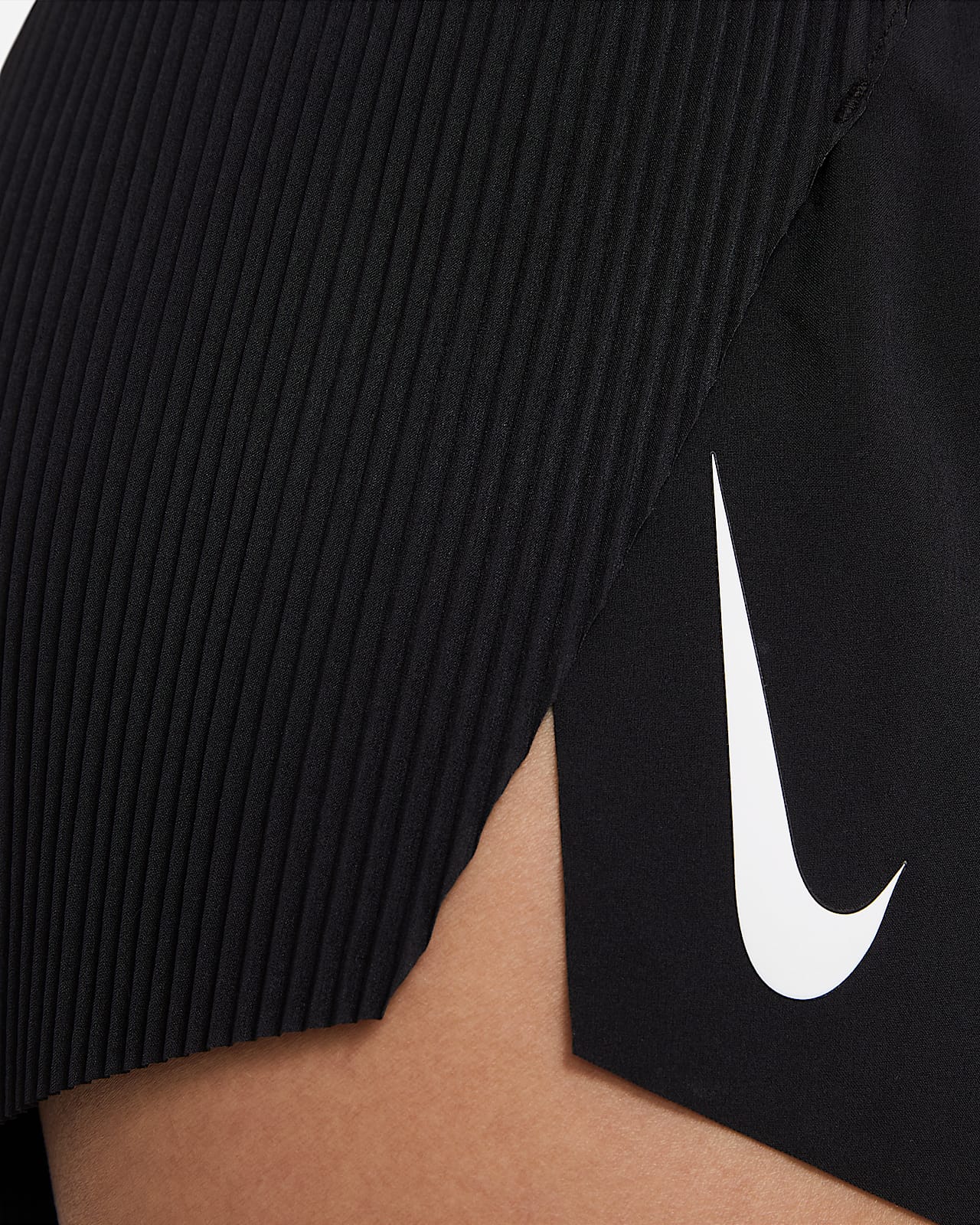 Nike AeroSwift Damen-Laufshorts. Nike DE