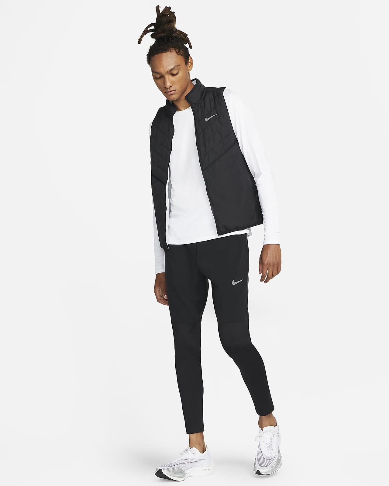 Nike Therma-FIT Repel Hardloopbodywarmer met synthetische vulling voor heren.  Nike NL