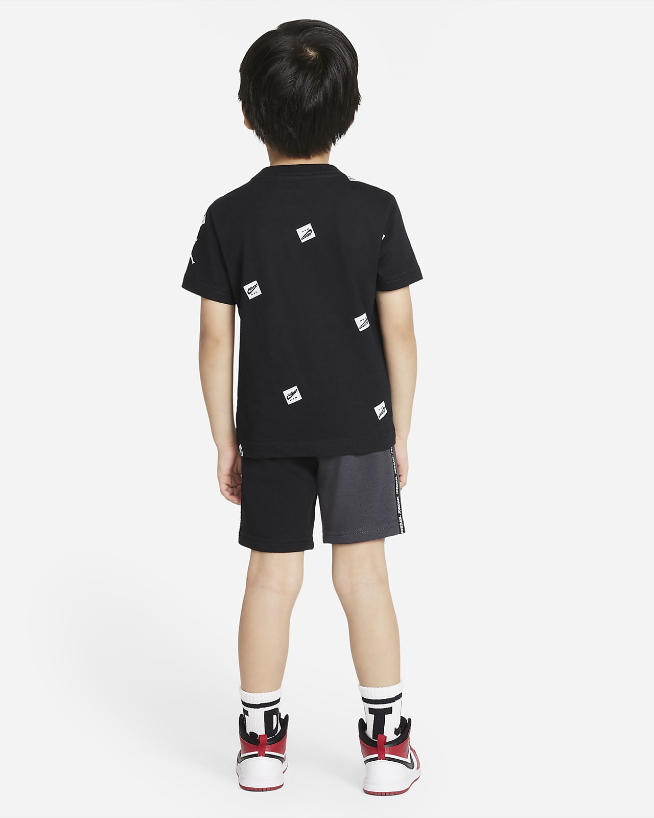 Conjunto de playera y shorts para bebé Jordan Jumpman. Nike.com
