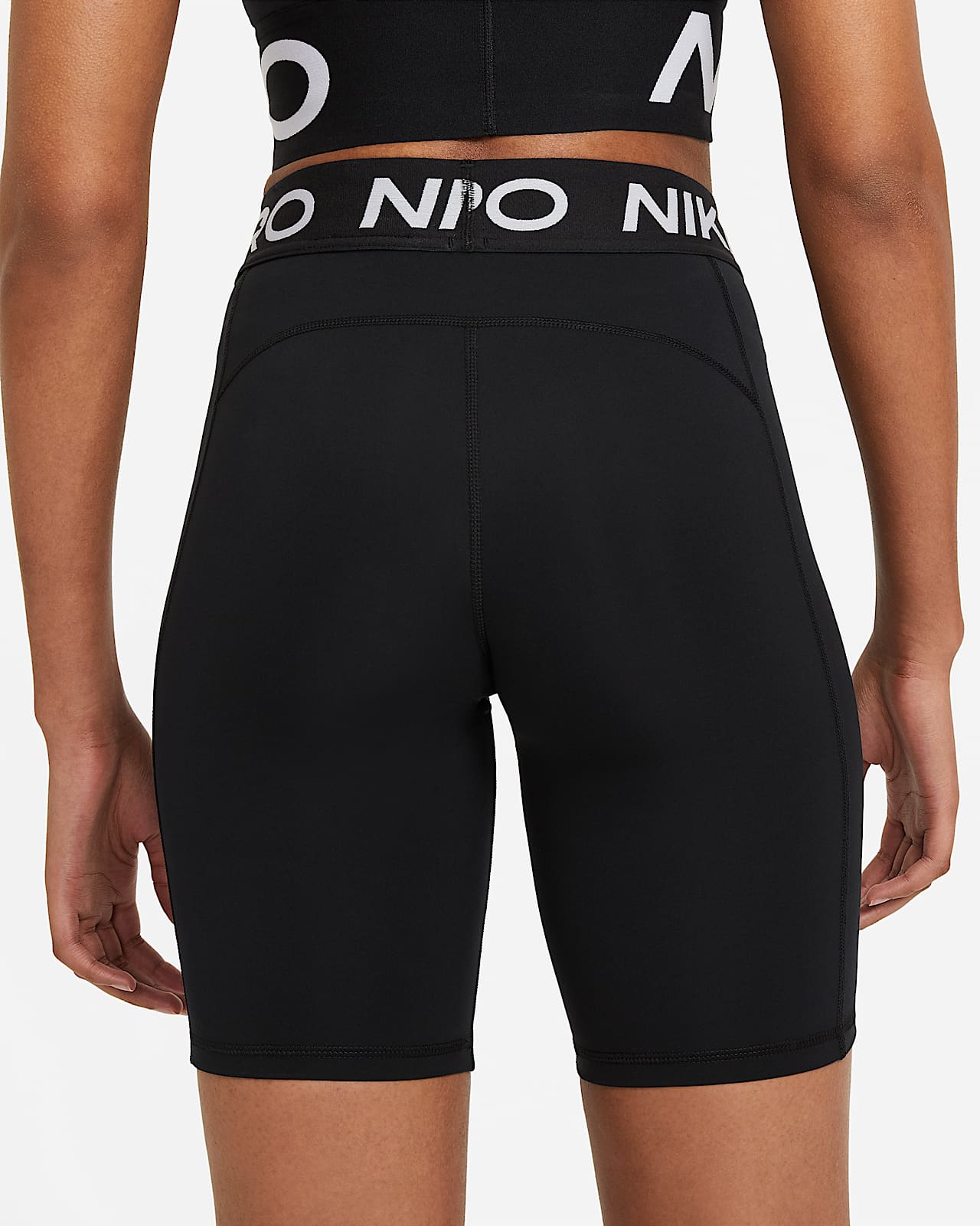 Nike Pro 365 Damenshorts (ca. 20 cm). Nike DE