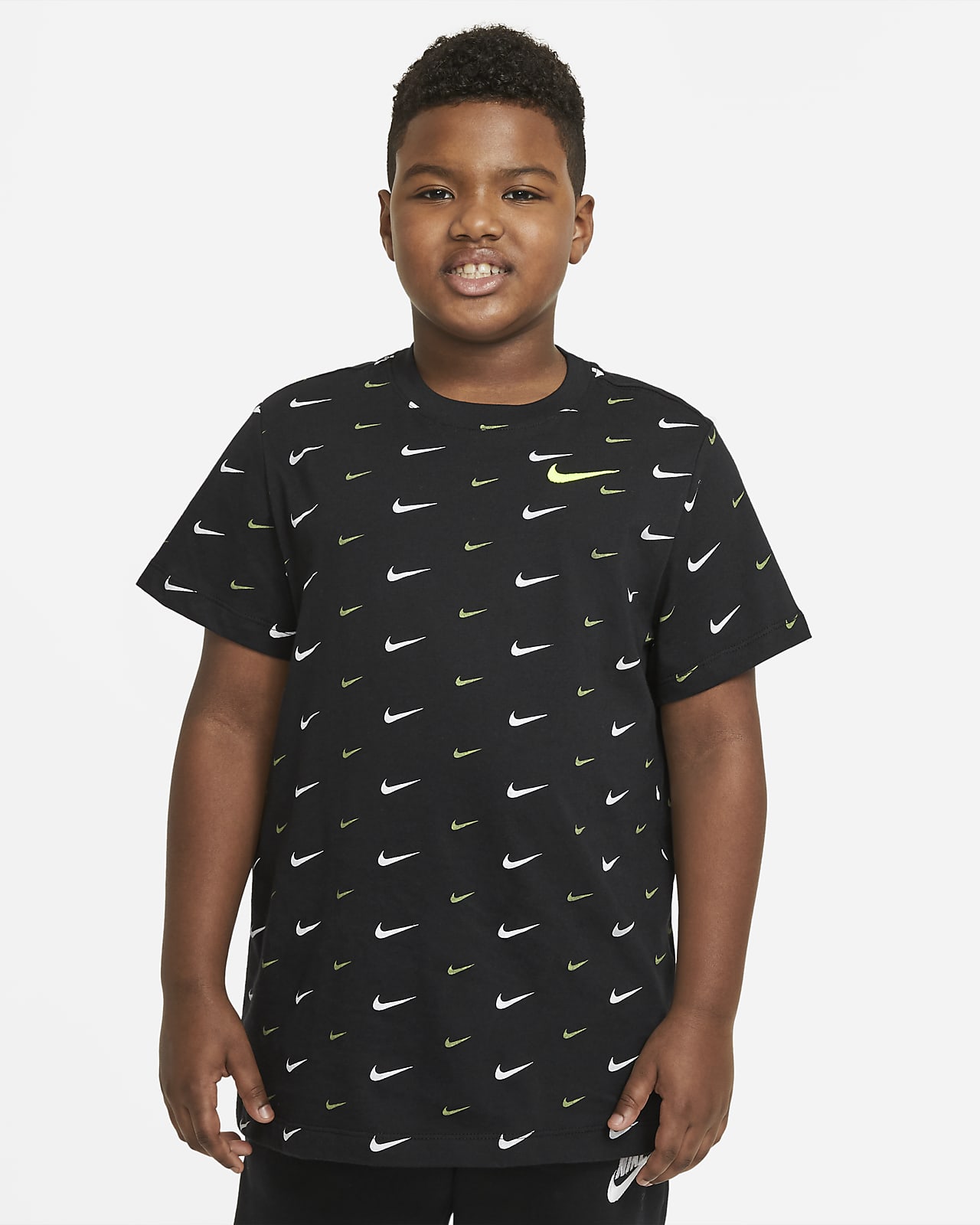 boys black nike t shirt