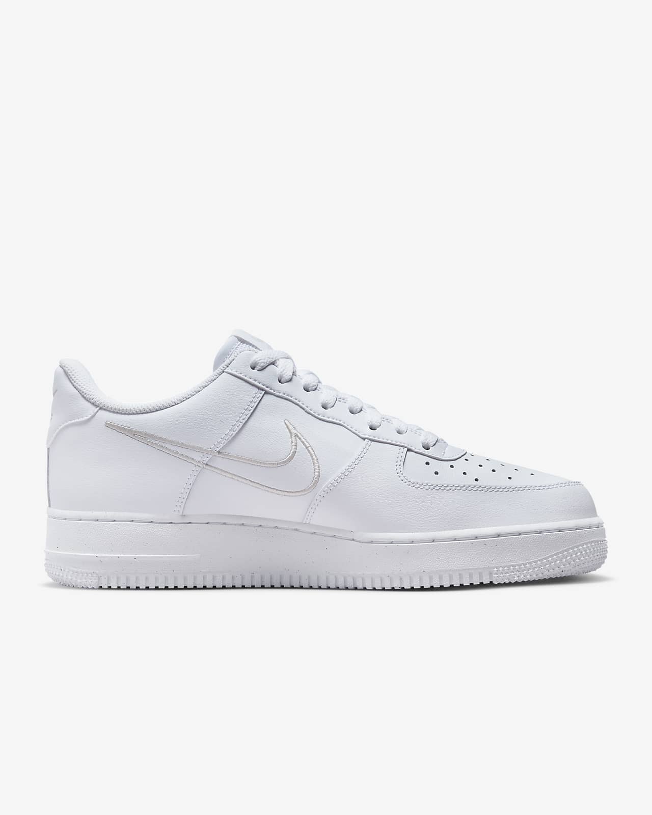 Nike Air Force 1 '07 Herenschoen. Nike BE