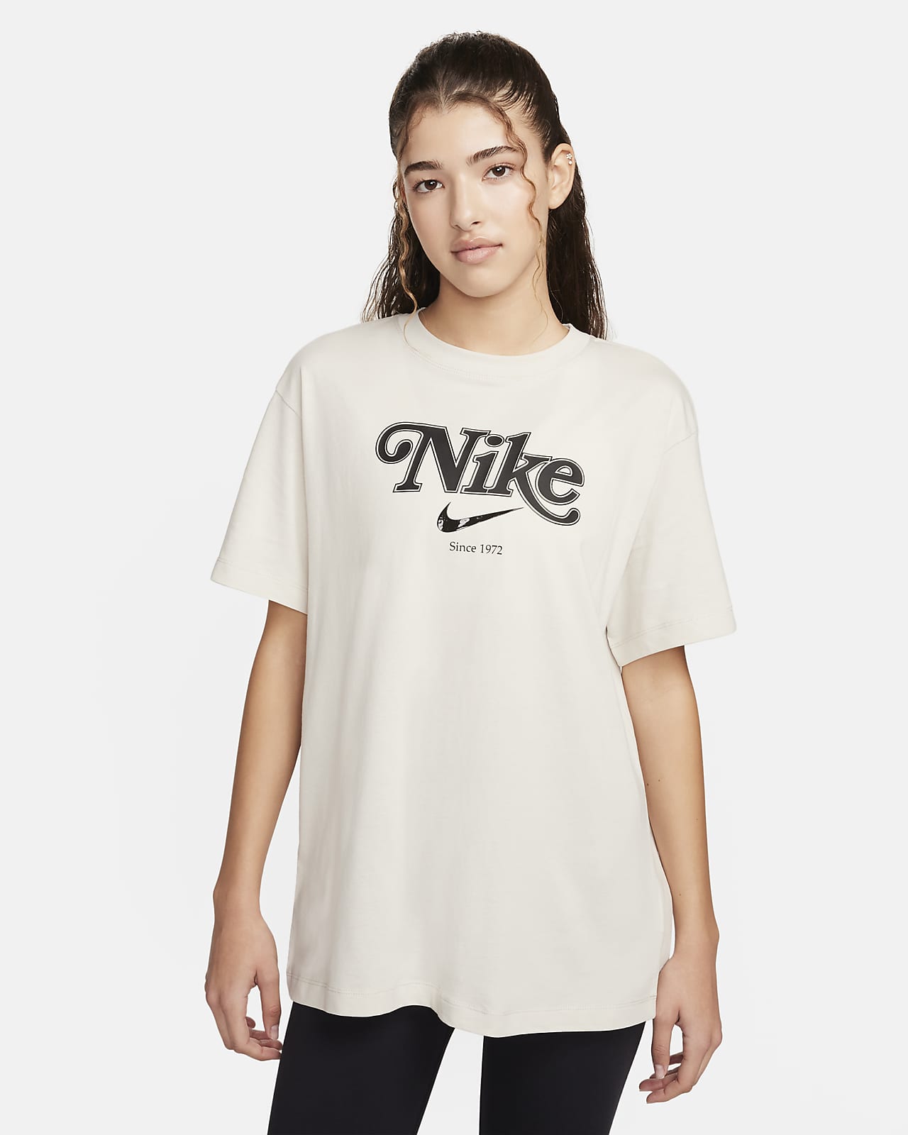 White best sale nike t