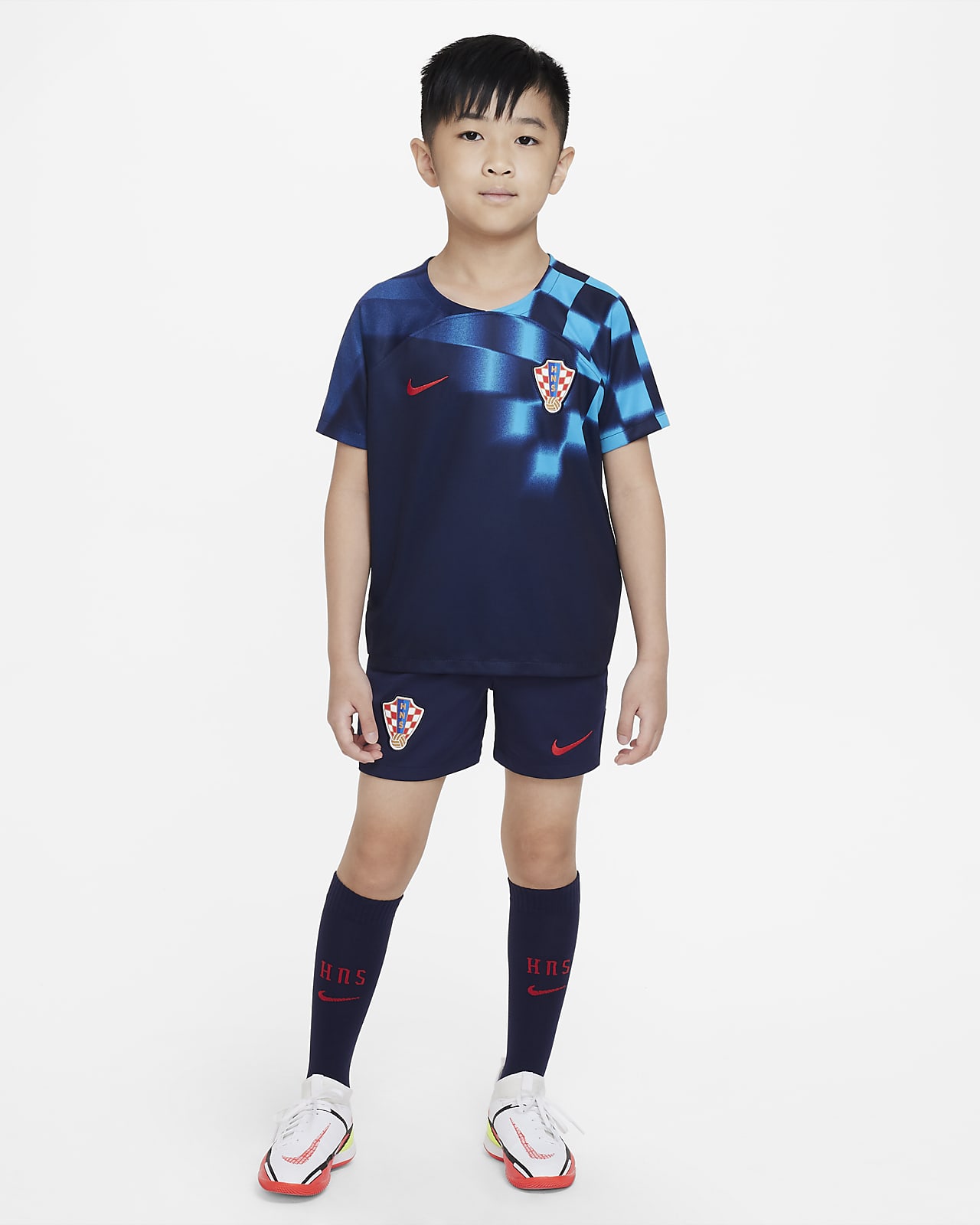 Croatia 2022/23 Away Younger Kids' Football Kit. Nike AE