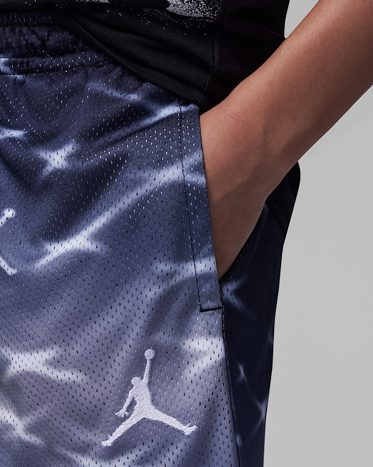 all black jordan shorts