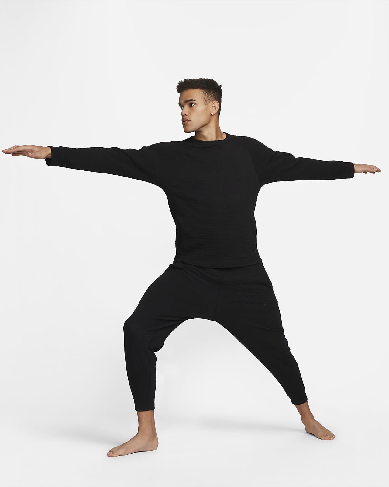 Nike Yoga Texture Men's Nike Dri-FIT Long-Sleeve Yoga Top. Nike AE