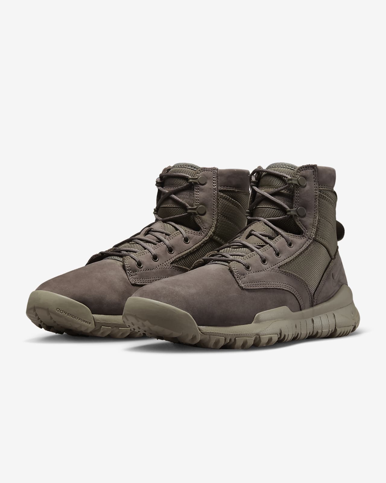 NIKE SFB LEATHER数年前にグアムで購入しました