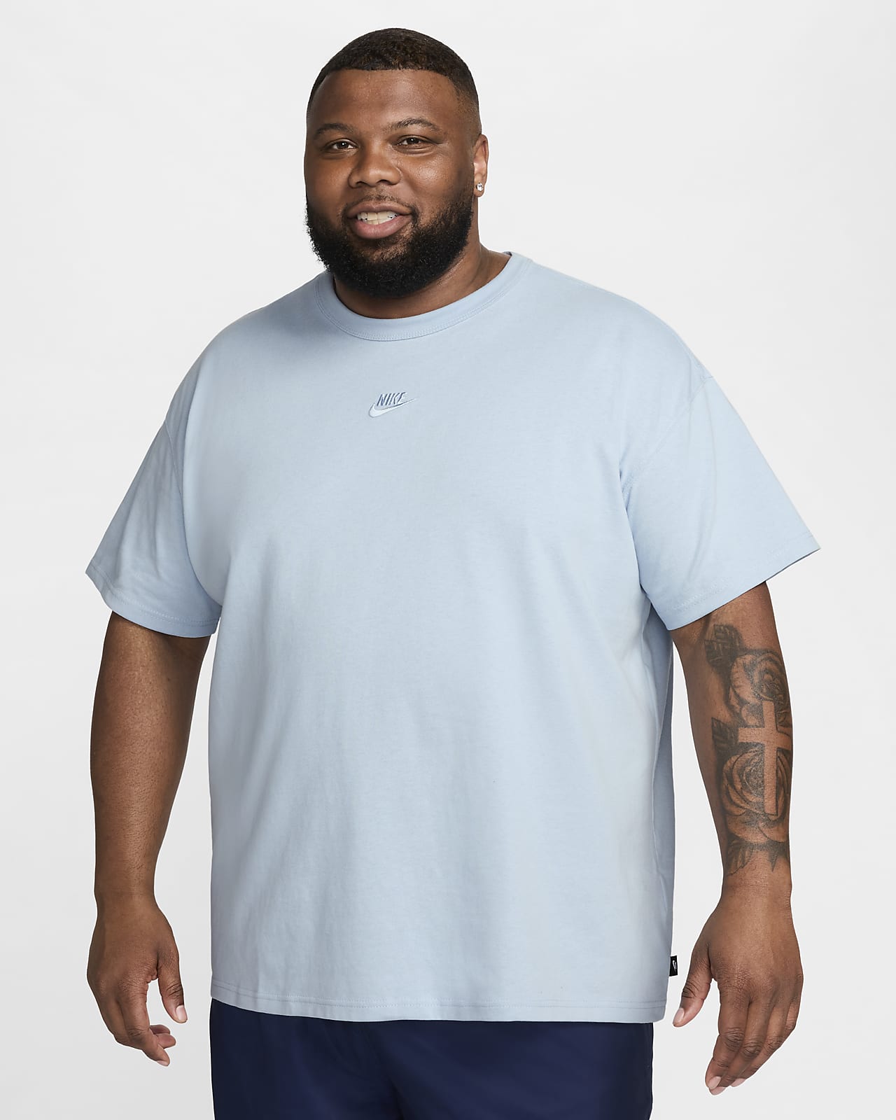 Nike Sportswear Premium Essentials Men's Long-Sleeve Pocket T-Shirt.