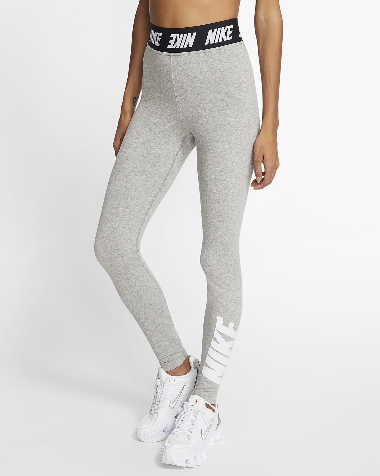 Nike Sportswear Club Leggings amb cintura alta Dona. Nike ES