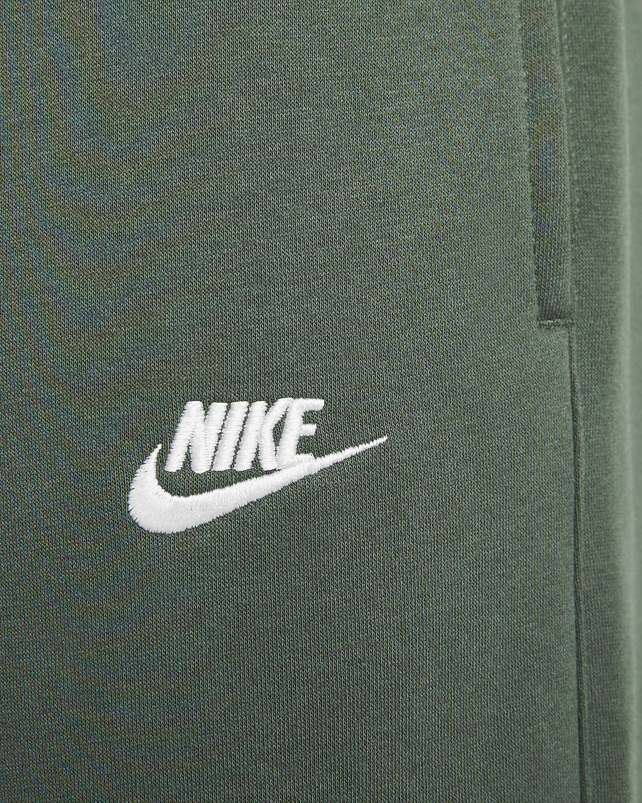 sportswear club nike