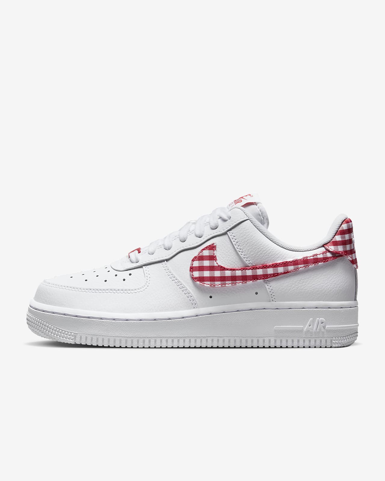 Nike Air Force 1 '07 女鞋。Nike TW