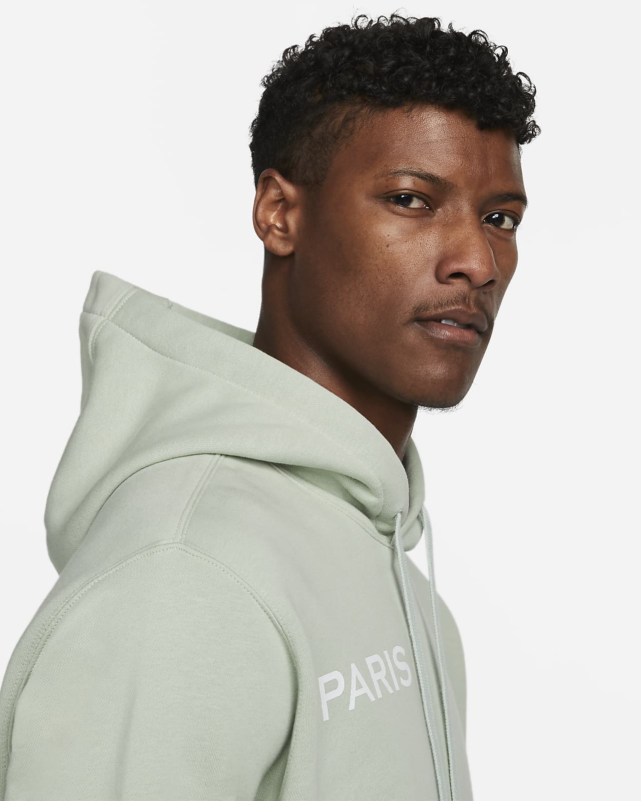 Paris Saint-Germain Club Men's Fleece Pullover Hoodie. Nike PT