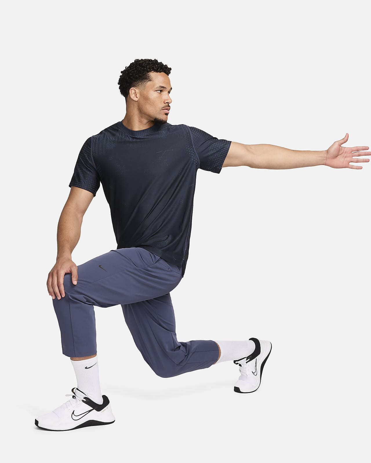 Nike APS Men's Dri-FIT ADV Versatile Top. Nike CA