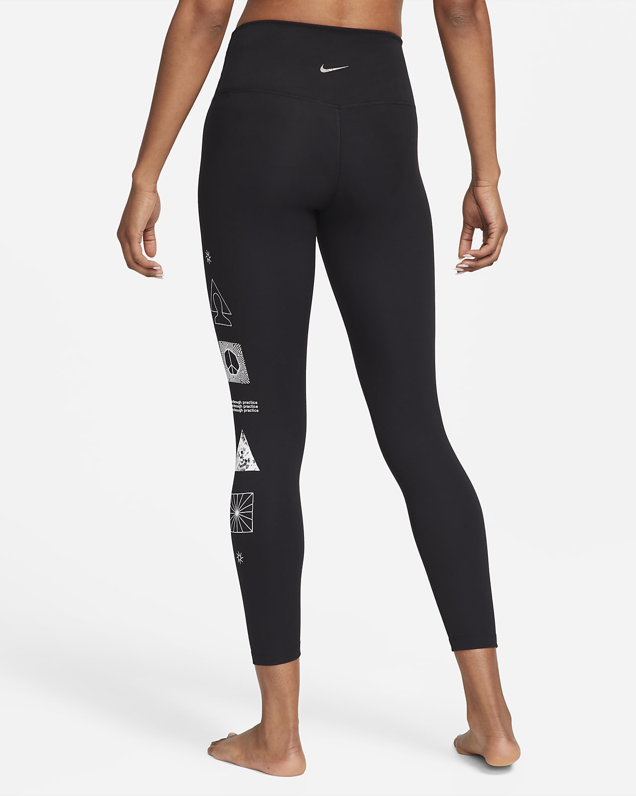 Nike Yoga Women's 7/8 HighRise Graphic Leggings. Nike AT