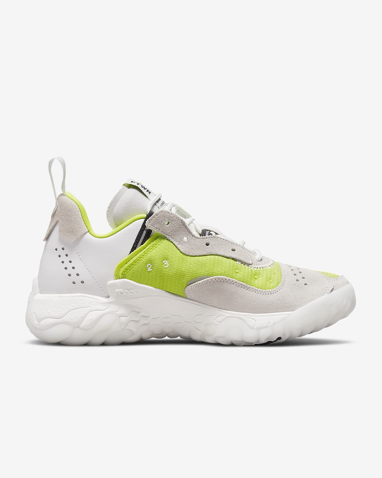 Jordan Delta 2 Dameschoen. Nike BE