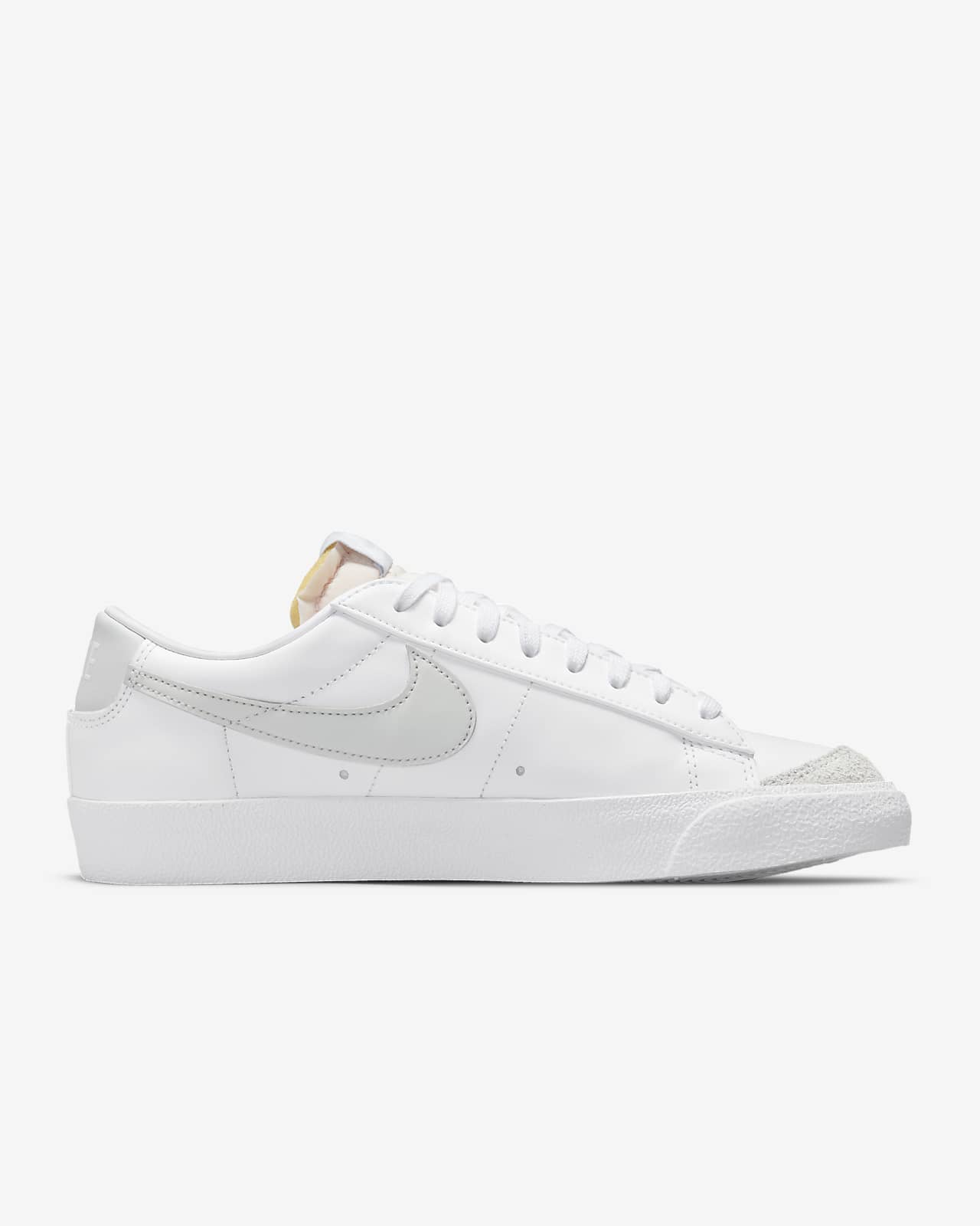 nike blazer low womens white and black