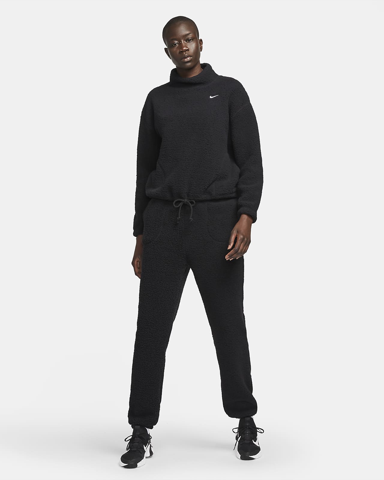 Nike ThermaFIT Women's Fleece Training Sweatshirt. Nike LU