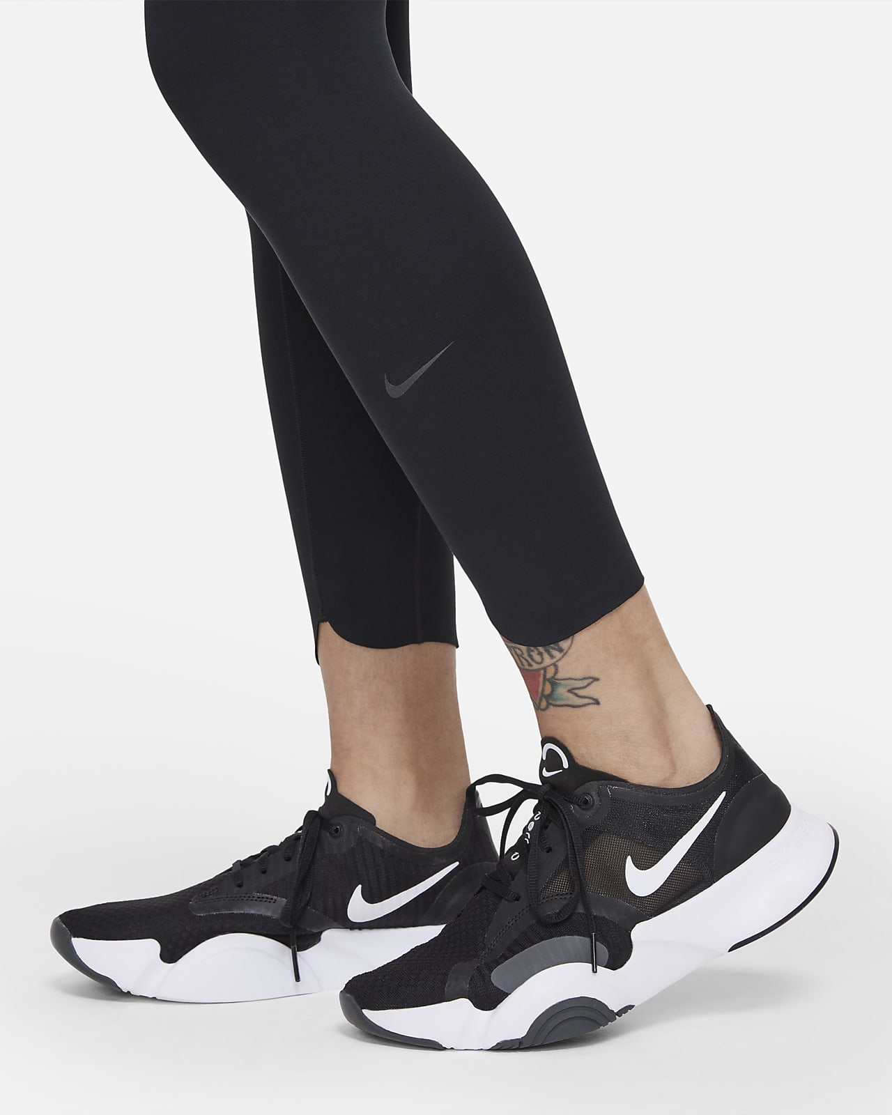Nike One Luxe Icon Clash Women's Mid-Rise Crop Leggings. Nike AE