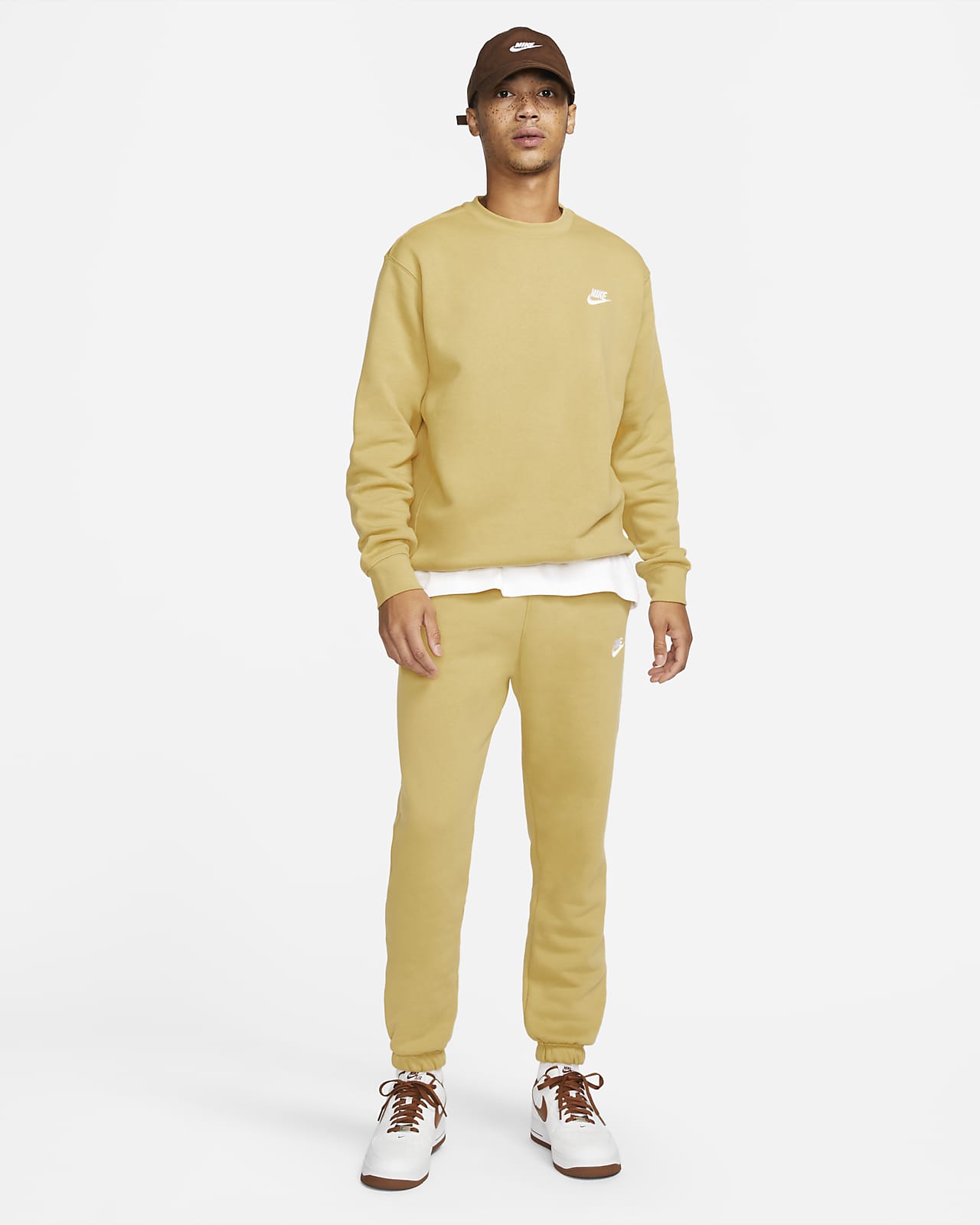 Nike Sportswear Club Fleece Men's Trousers. Nike CA