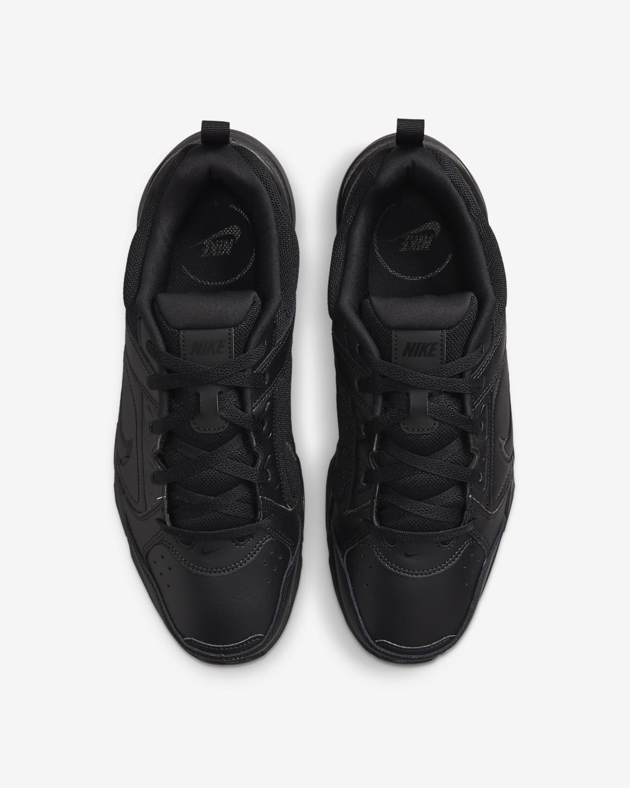 Nike hotsell all black