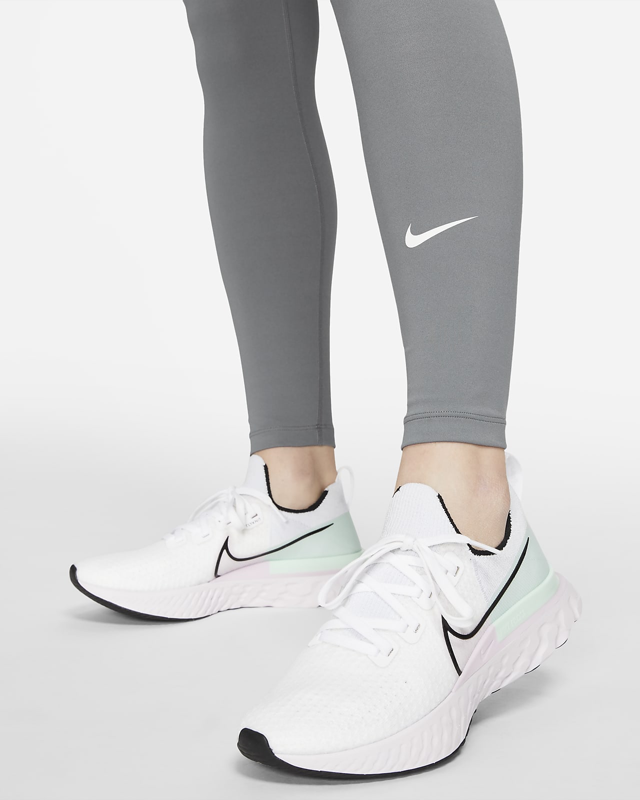 nike maternity tights