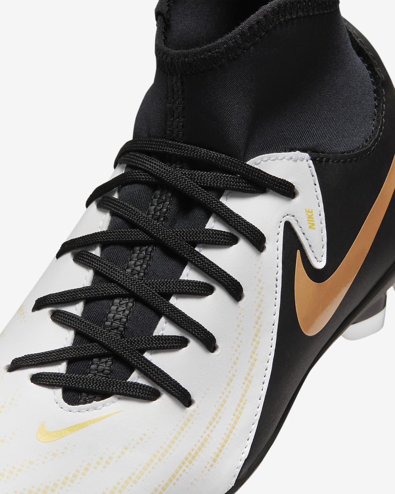 Gold and black 2024 nike high tops