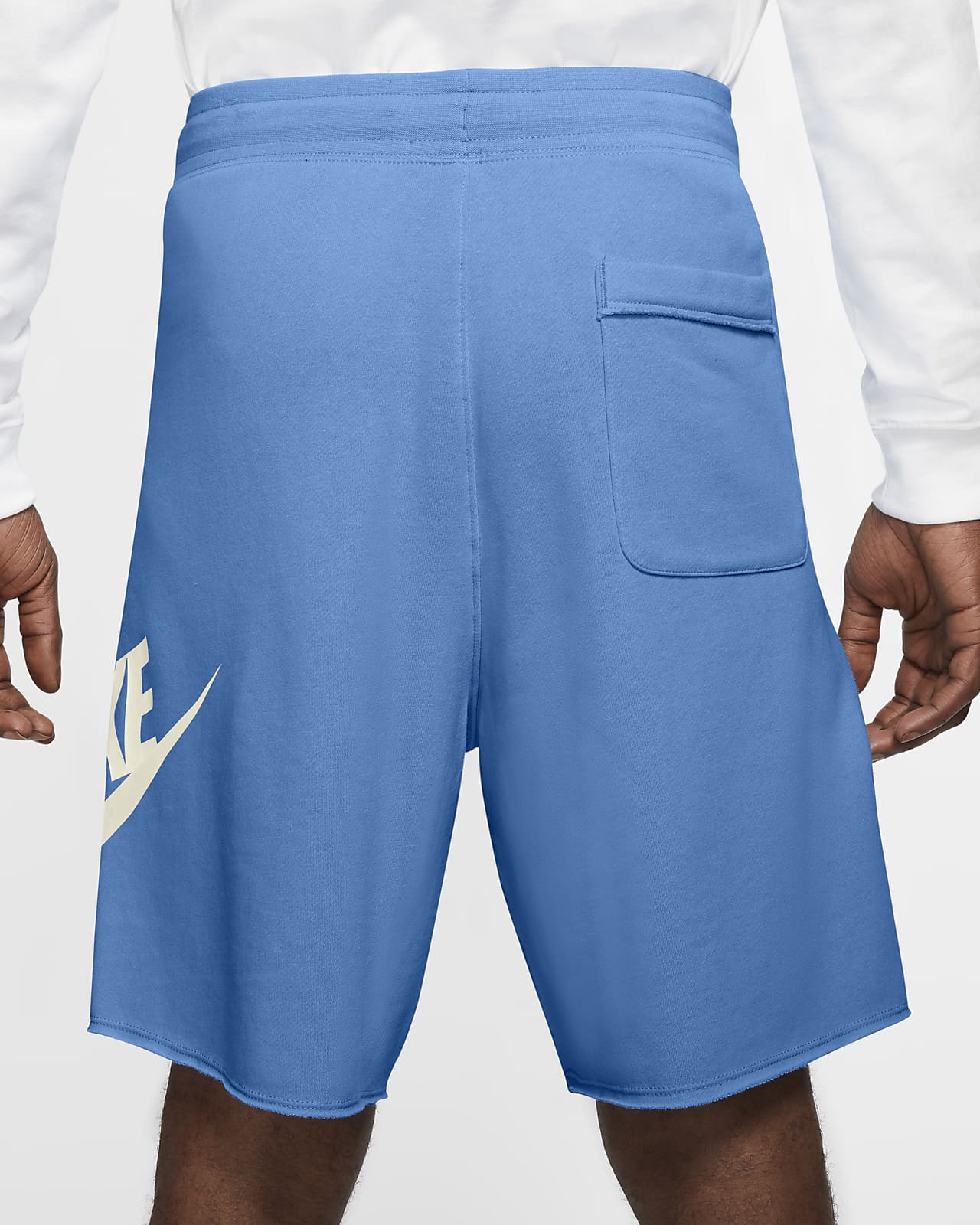 Nike Sportswear Swoosh shorts