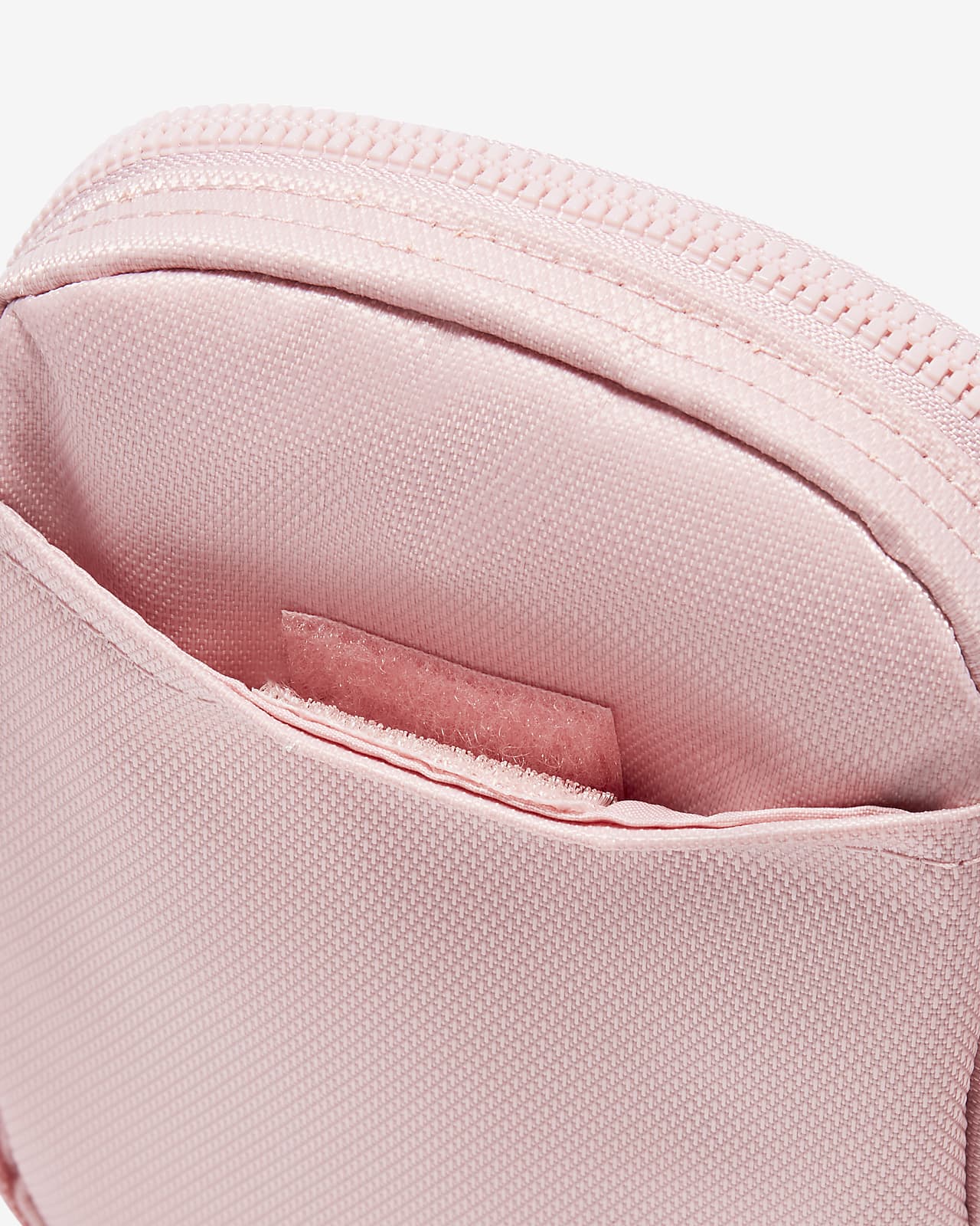 Nike Heritage Crossbody Bag (Small, 1L). Nike IN