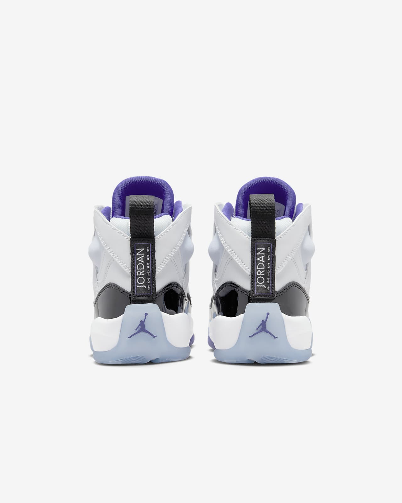Jumpman Two Trey Older Kids' Shoes. Nike CH