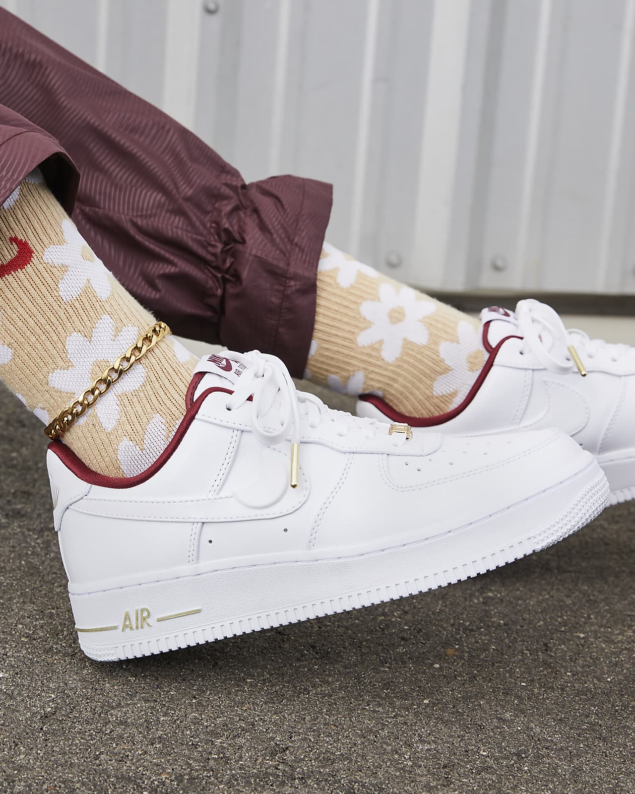 Nike Womens Air Force 1 07 Shoes