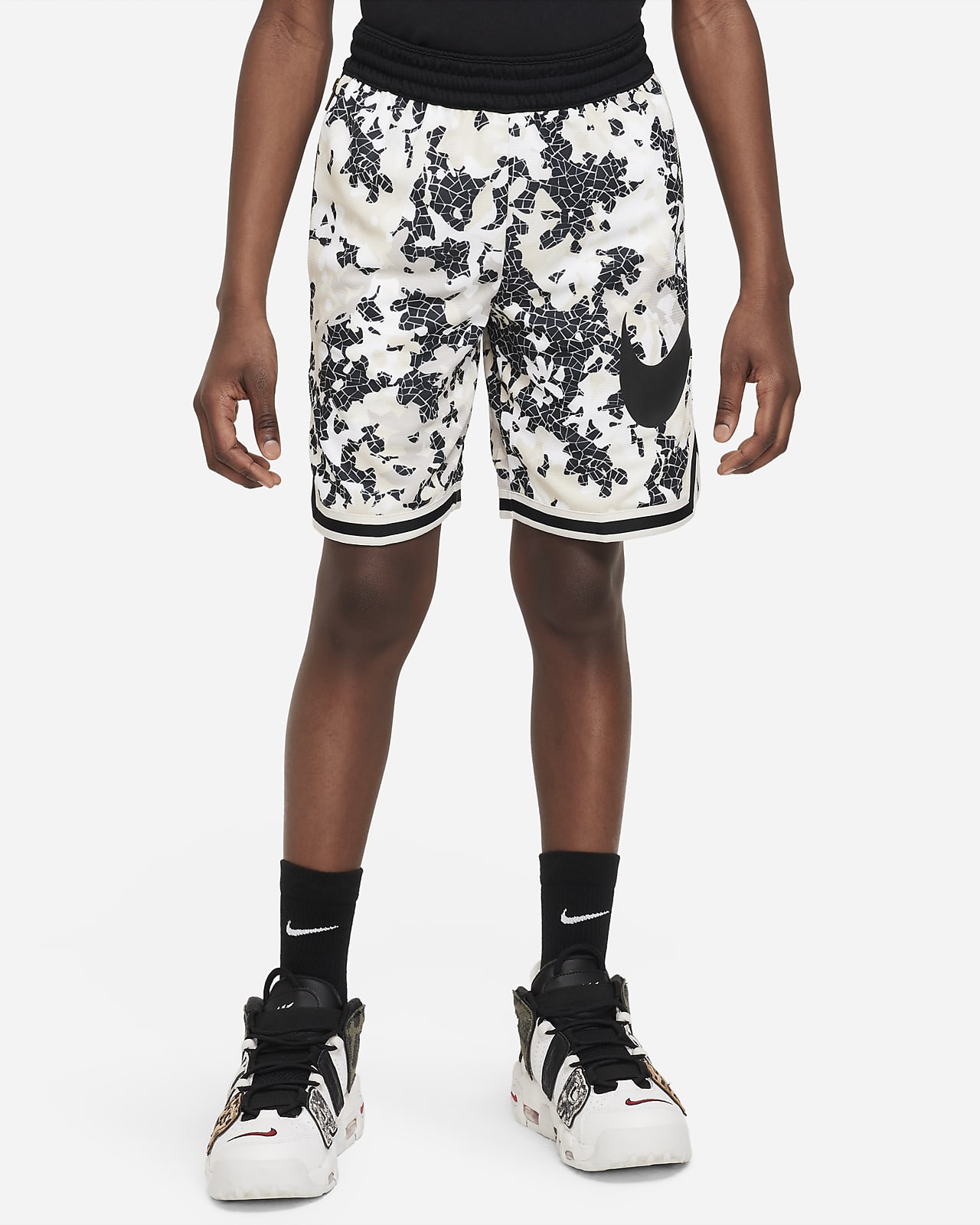 Kids' Basketball Shorts. Nike.com