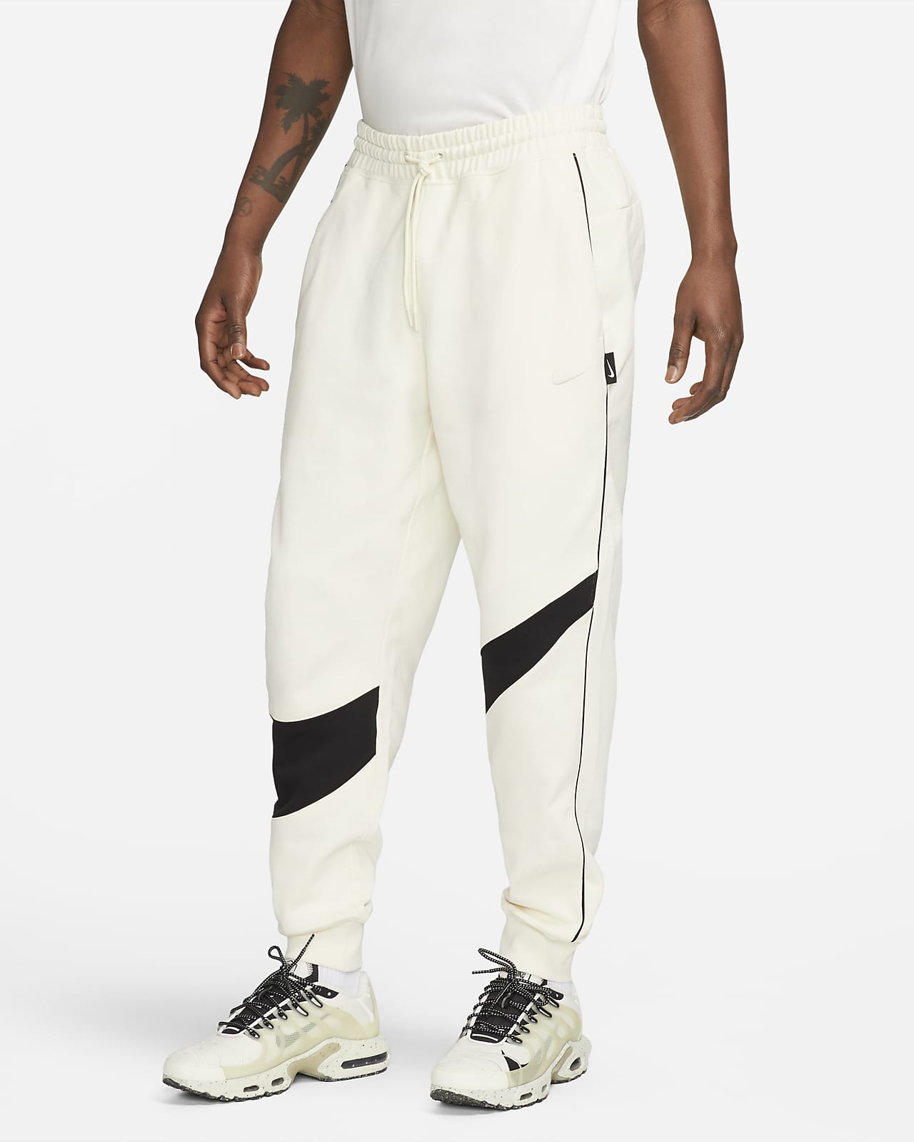 Nike Swoosh Men's Woven Pants (FB7881-010)