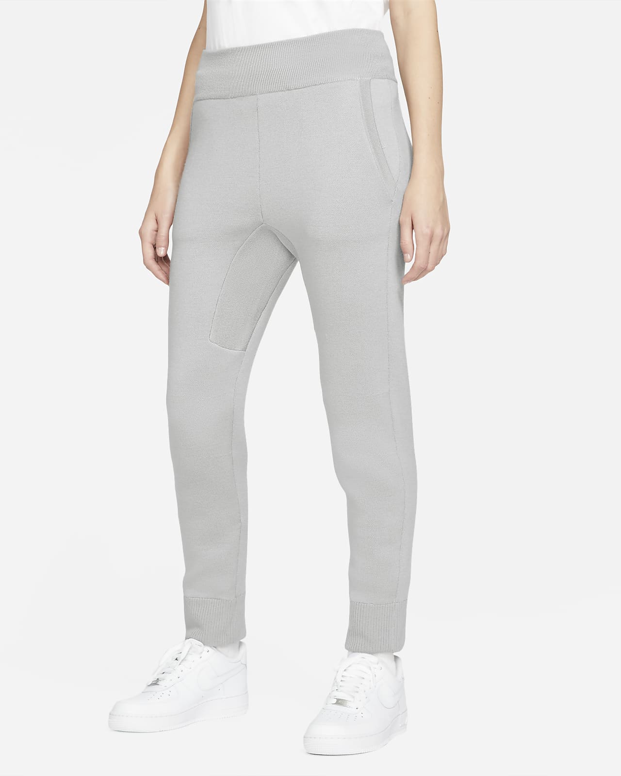 grey nike sweatpants woman