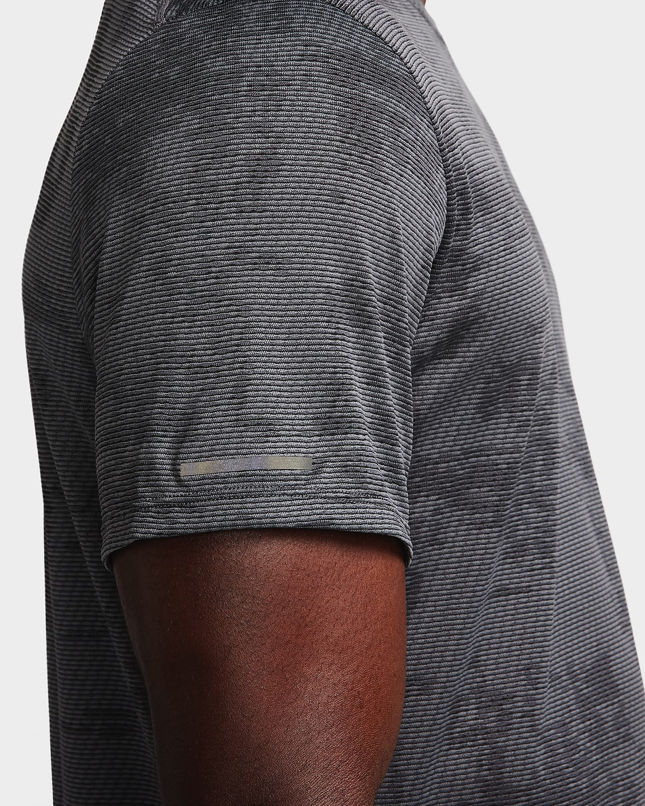 Maglia nike uomo argento store