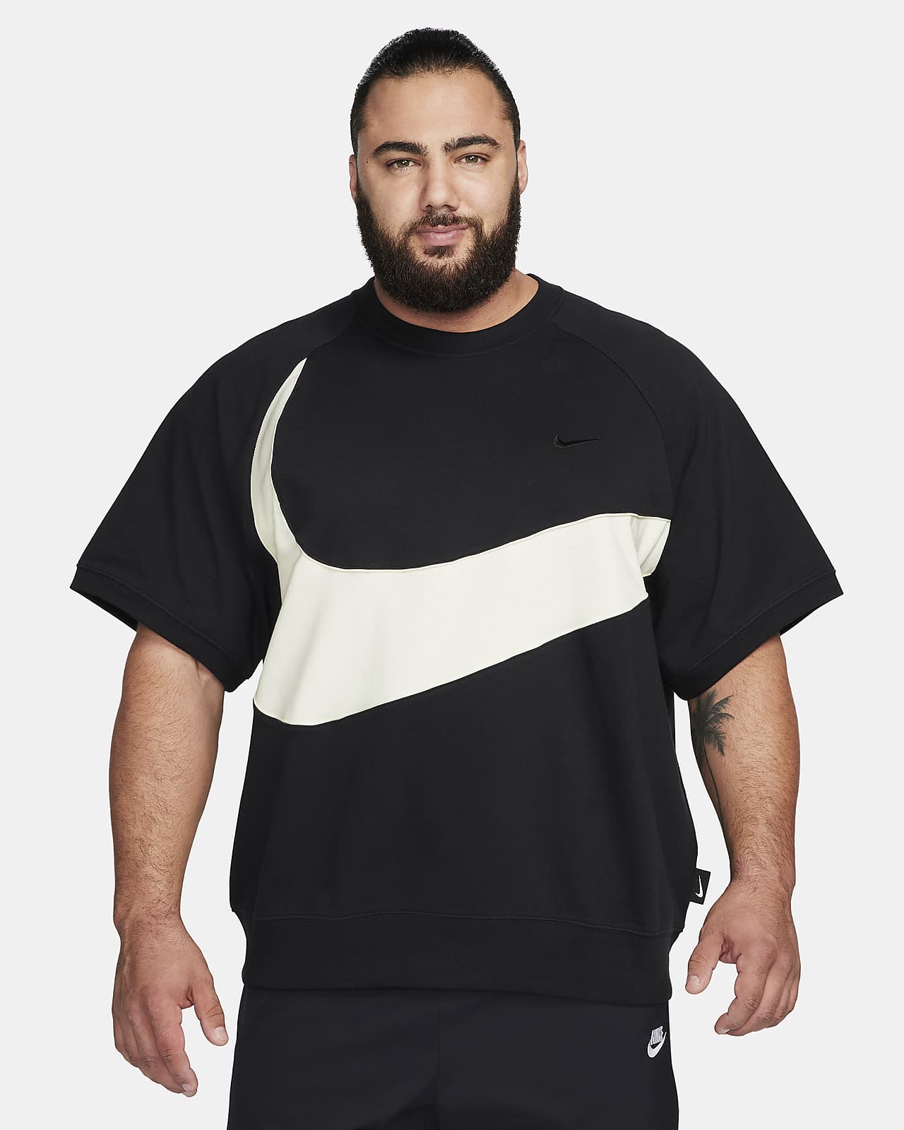 Nike Sportswear Men's Short-Sleeve T-Shirt.