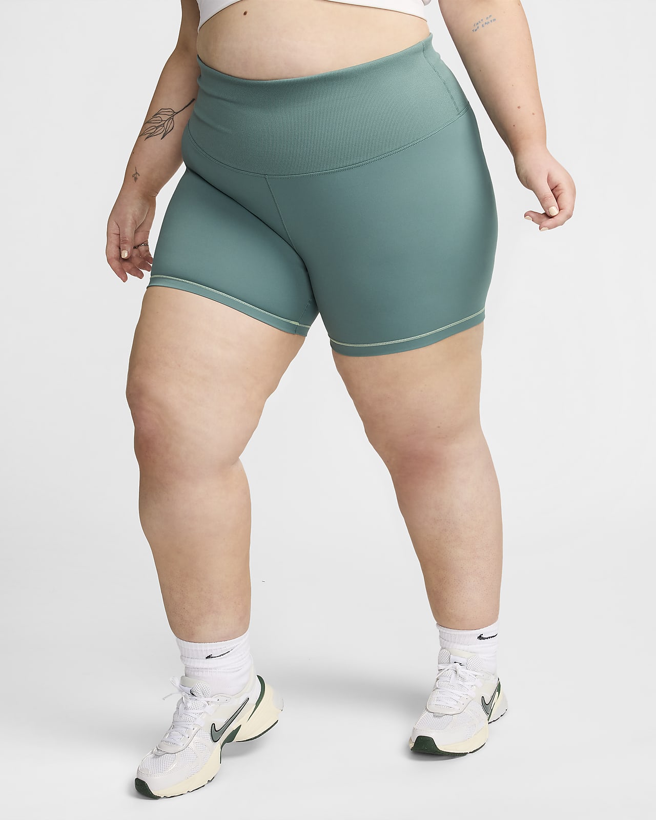 Shorts de ciclismo de tiro alto de 13 cm para mujer (talla grande) Nike One Rib