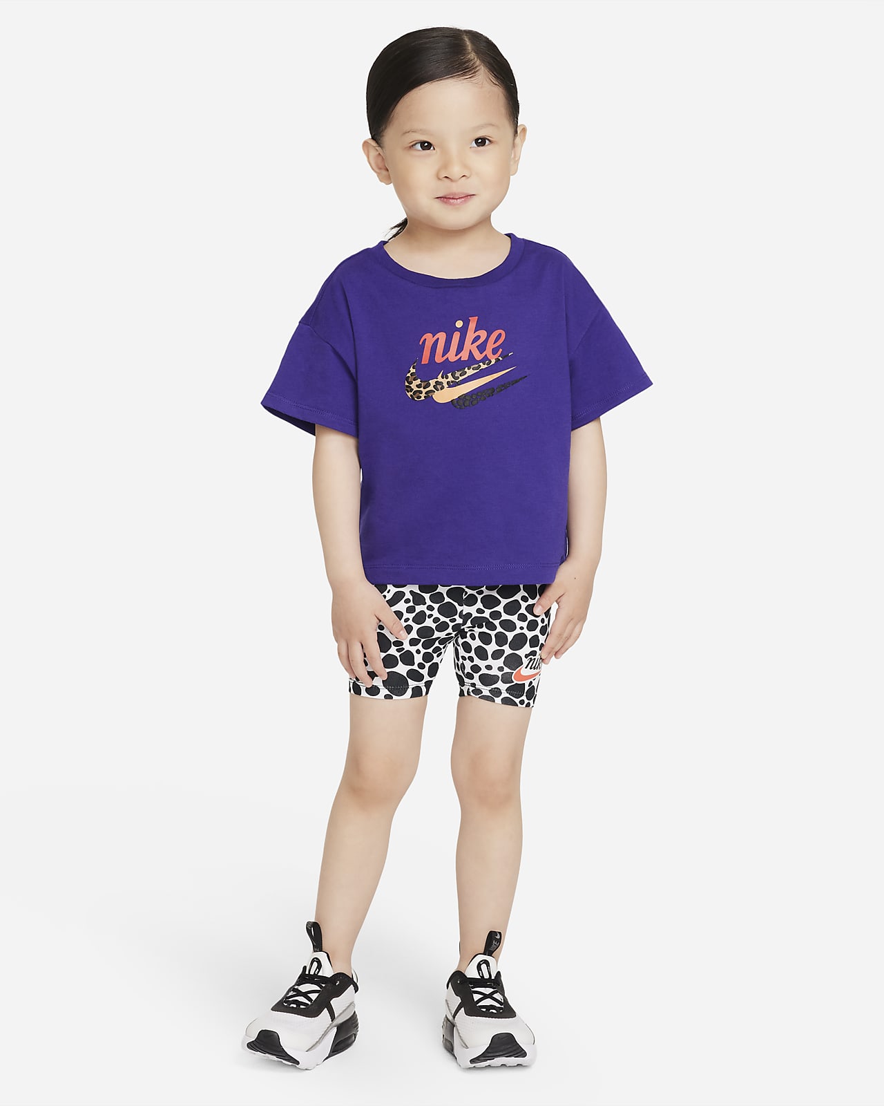 Cordelia homoseksueel plafond Nike Sportswear Baby (12-24M) T-Shirt and Bike Shorts Set. Nike.com