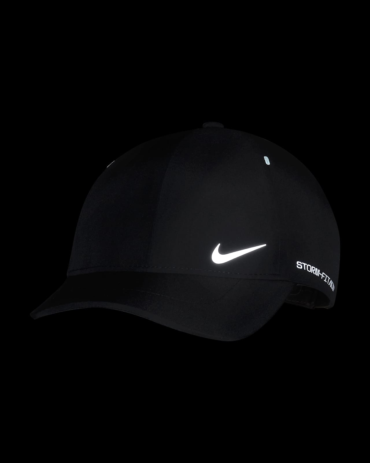 Nike Storm-FIT ADV Club Structured AeroBill Cap.