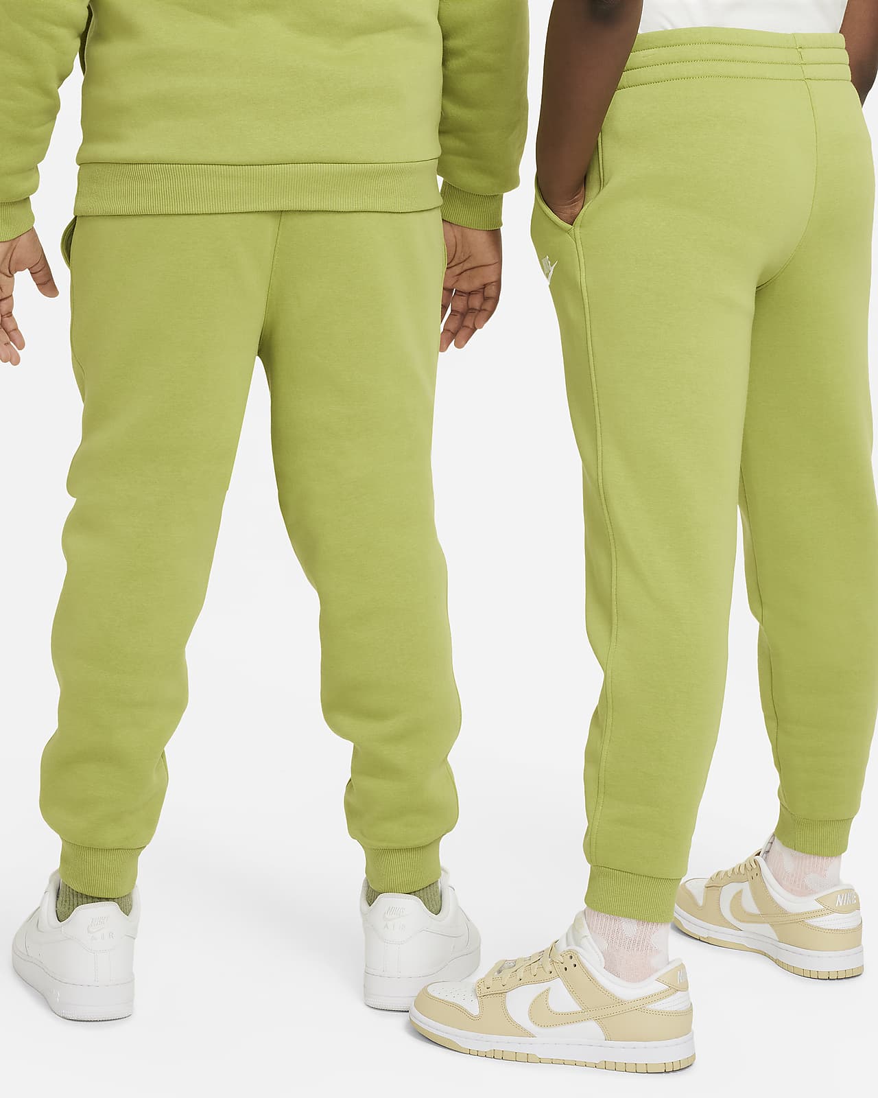 Nike Sportswear Club Fleece Big Kids\' Joggers (Extended Size).