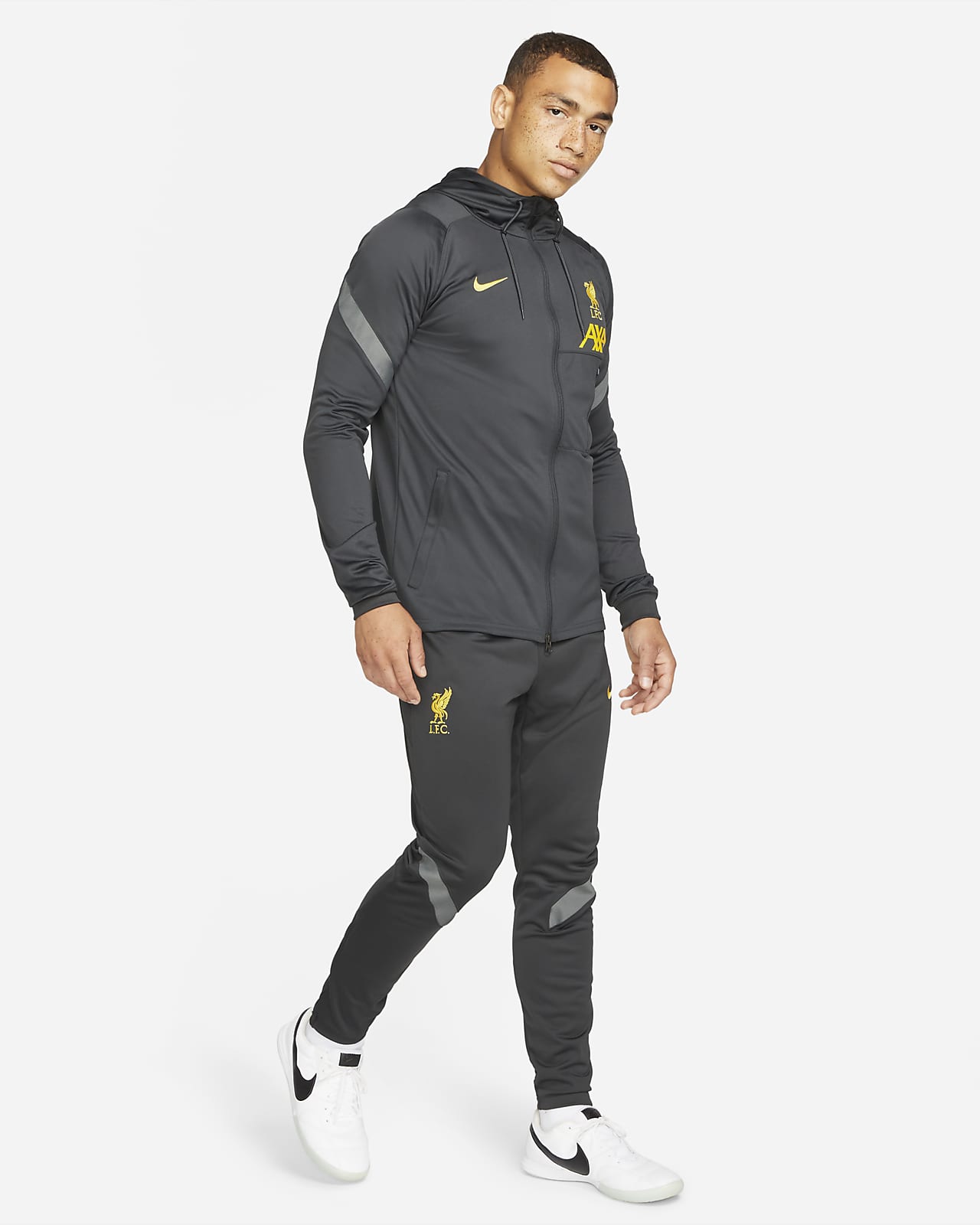 Track pants da calcio in maglia Nike Dri-FIT Liverpool FC Strike - Uomo.  Nike IT