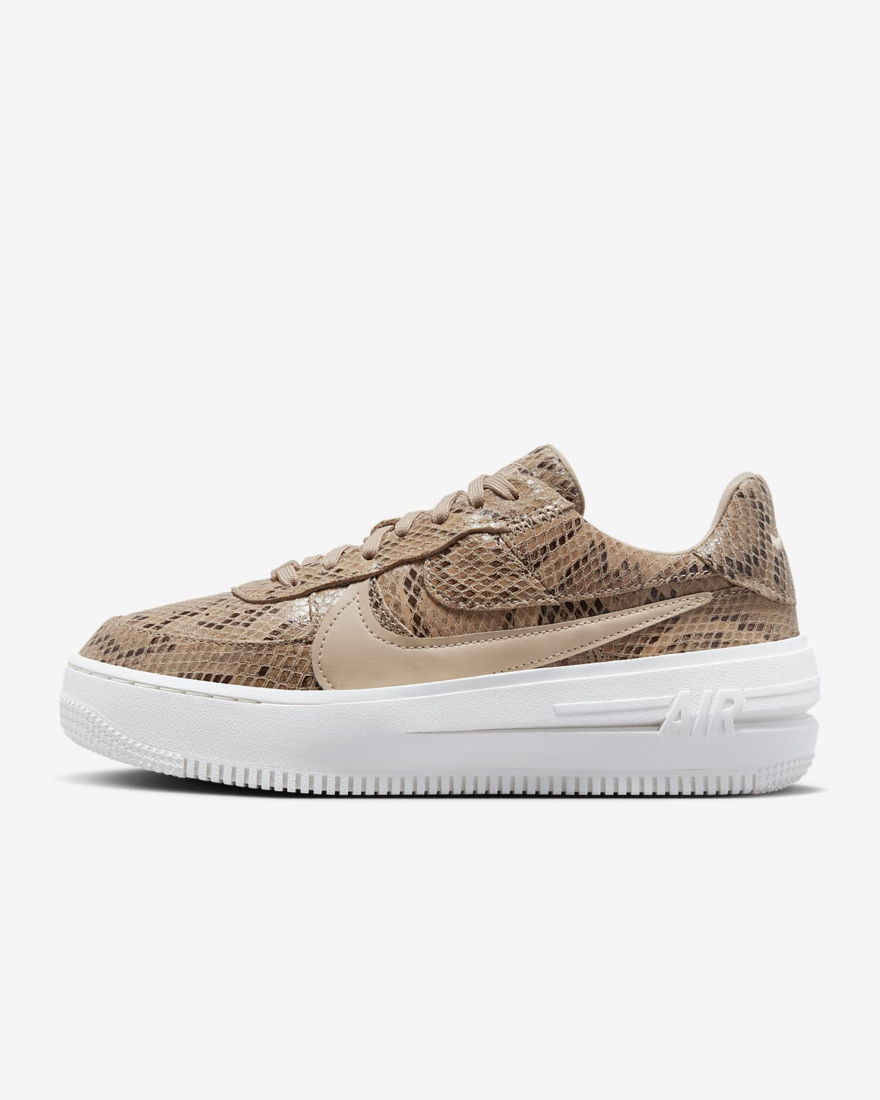 Women's White Air Force 1 Shoes. Nike IN