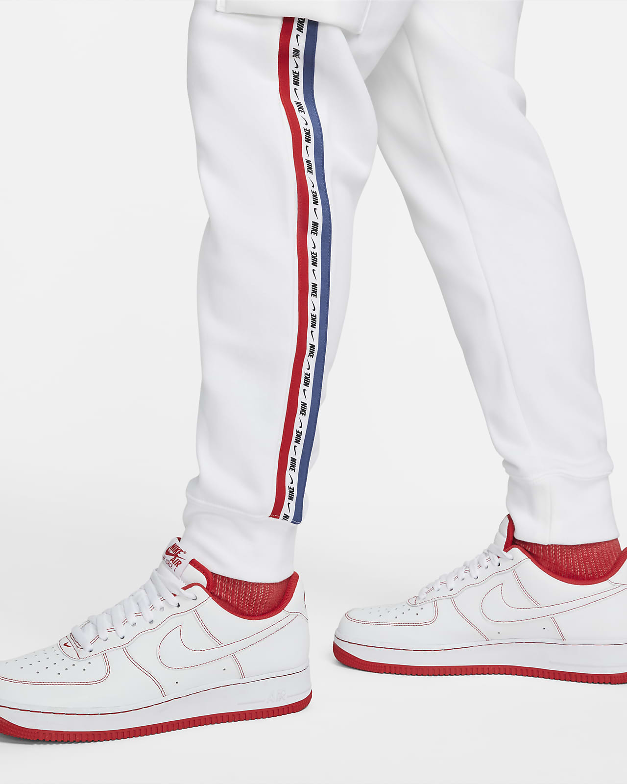 Pantaloni cargo in fleece Nike Sportswear - Uomo. Nike IT