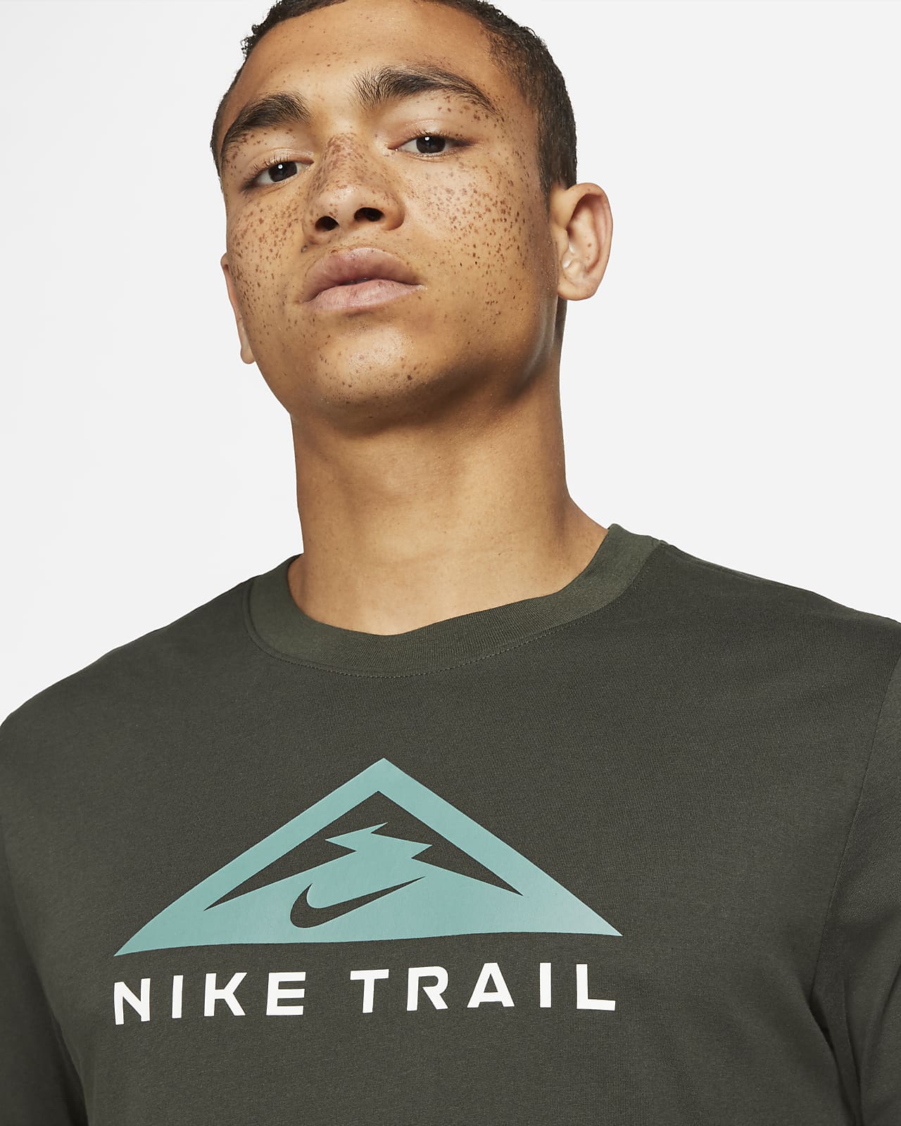 nike trail t shirt black