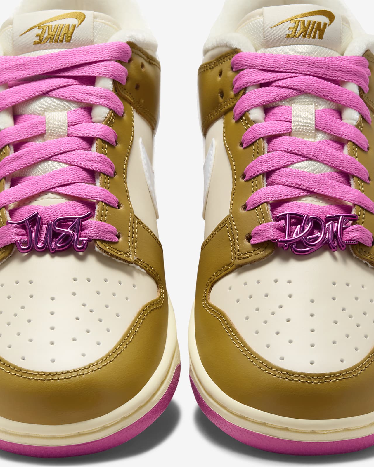 Nike Dunk 低筒 SE 女鞋