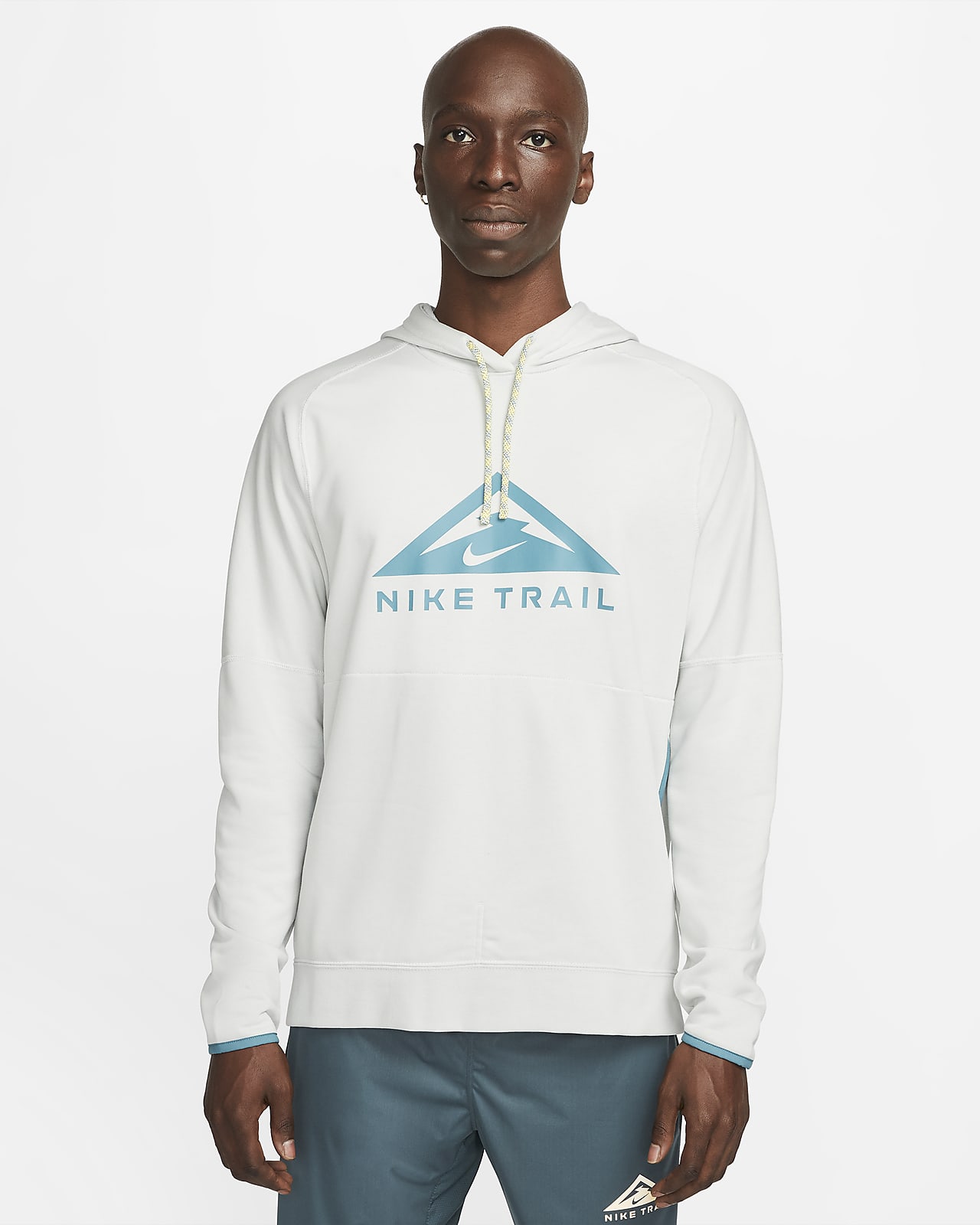 Nike DriFIT Trail Men's Pullover TrailRunning Hoodie. Nike AU