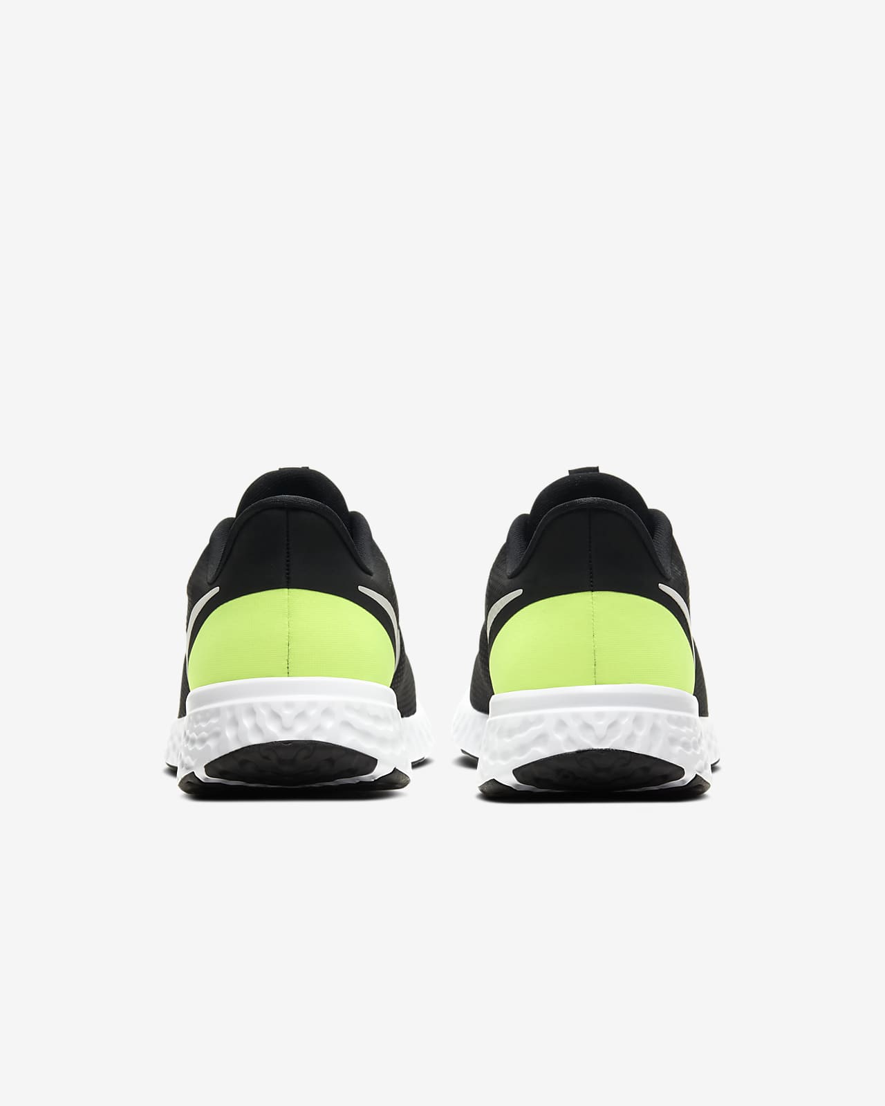 nike revolution homme