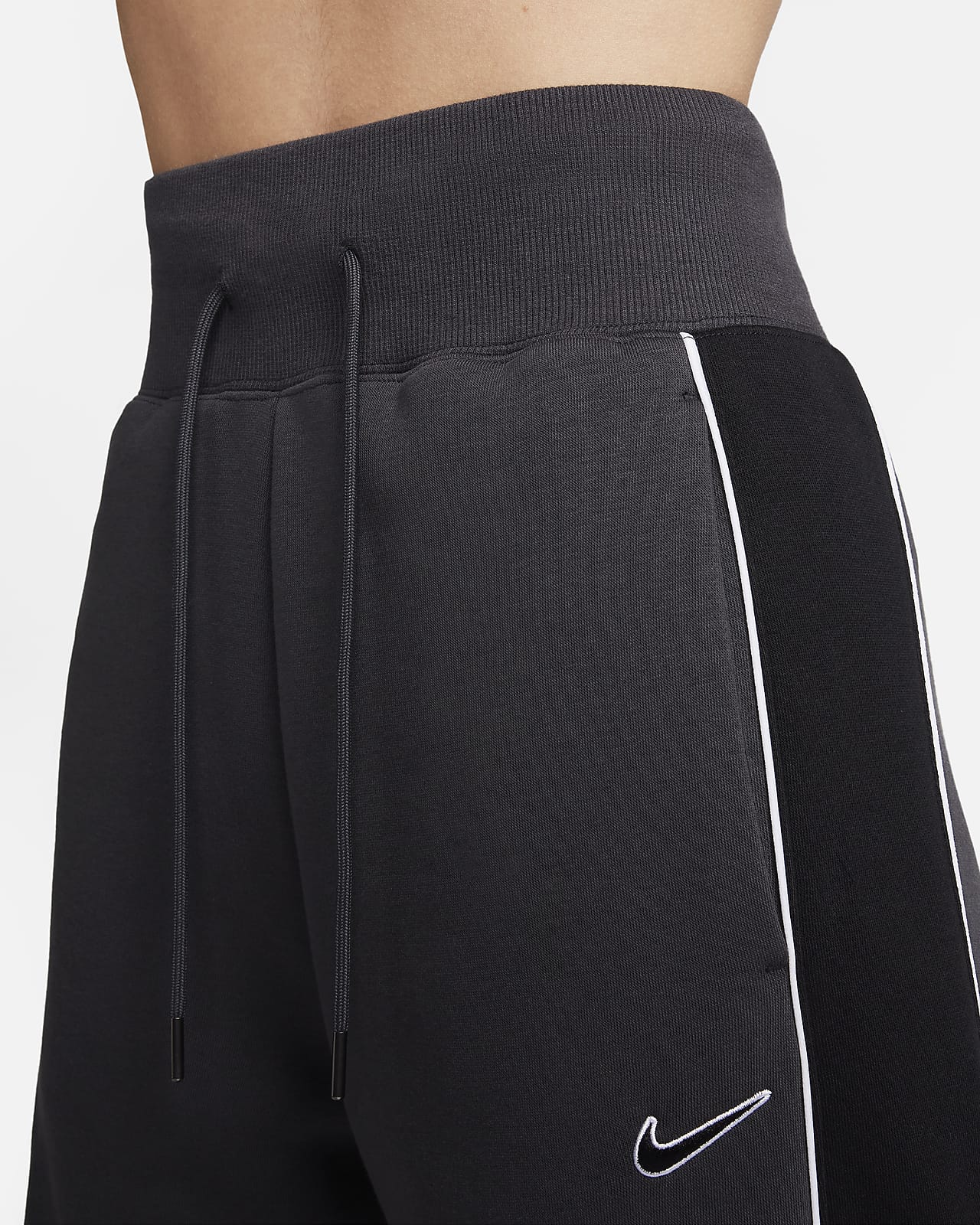 Nike Sportswear Phoenix Fleece Women's High-Waisted Open-Hem Tracksuit  Bottoms. Nike AT