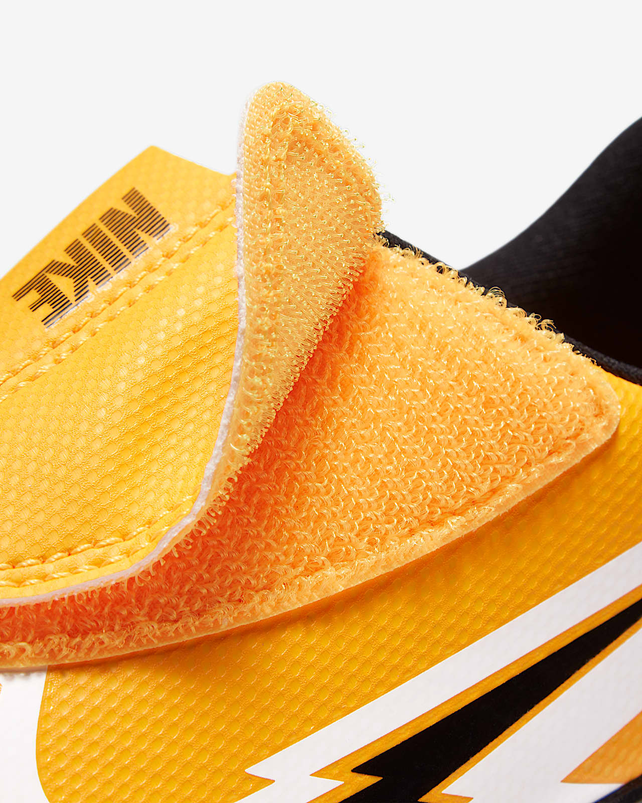 nike mercurial vapor club indoor